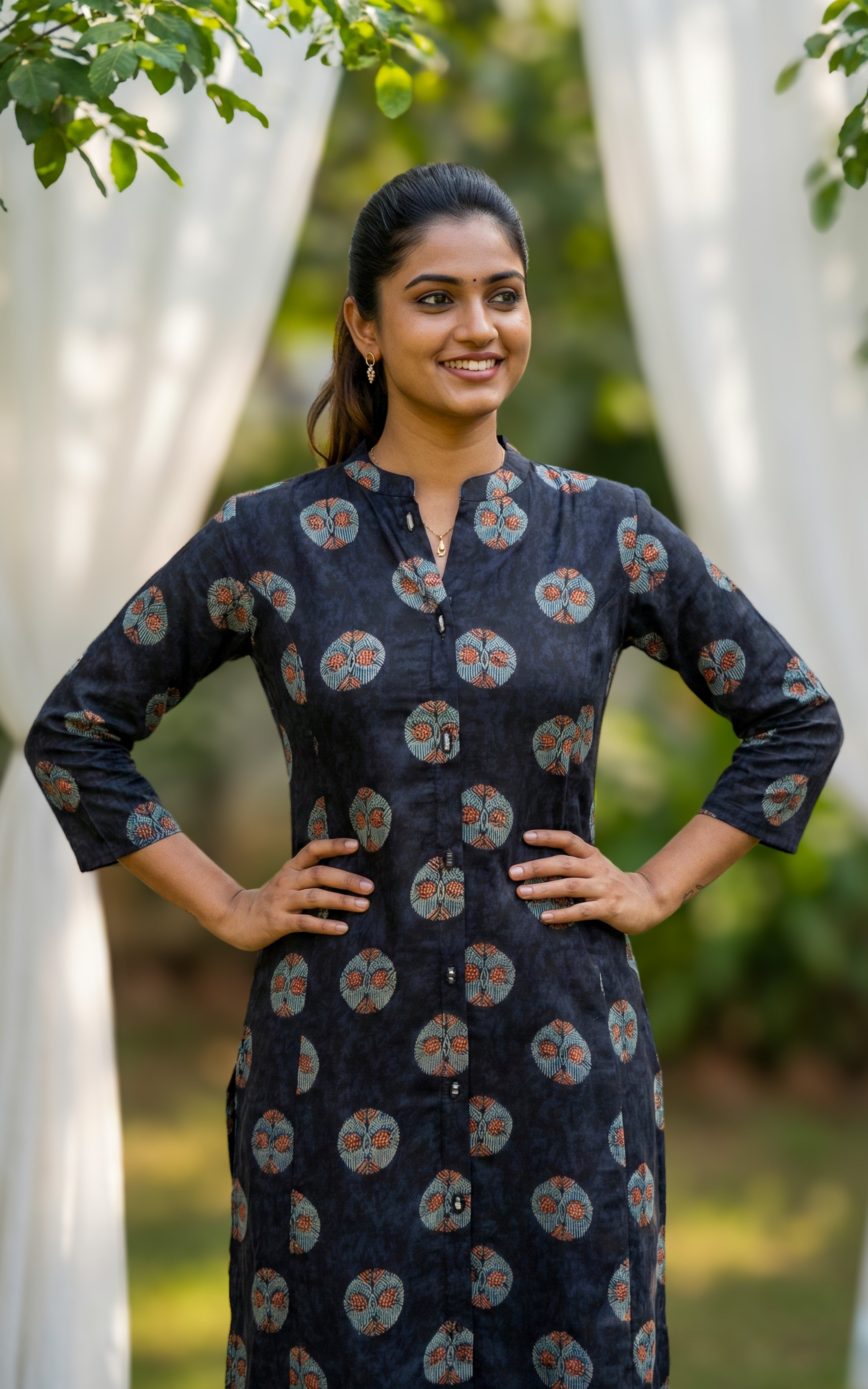 Instore – Black Virusha Kurti for Women – Printed Cotton – Indian Ethnic Wear