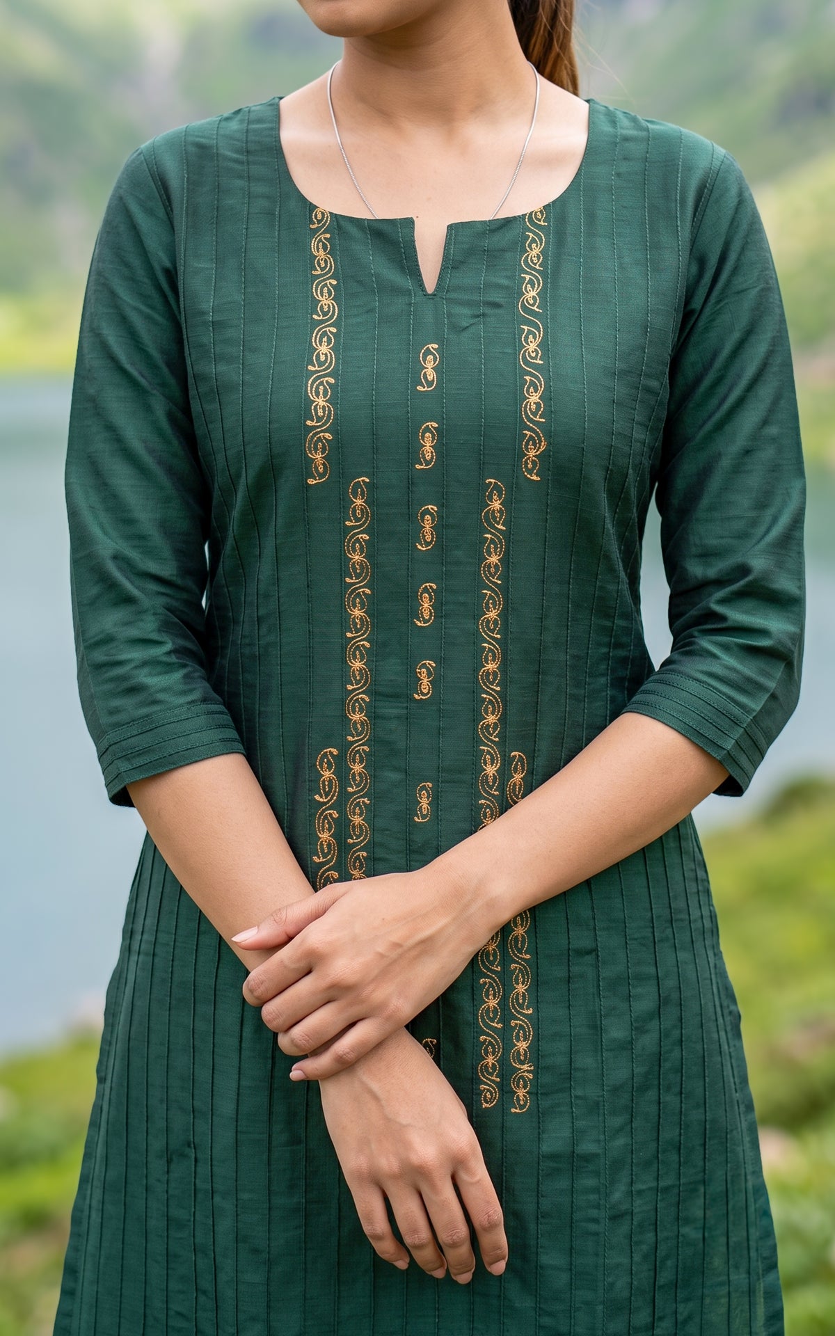 Jovika Dark Green