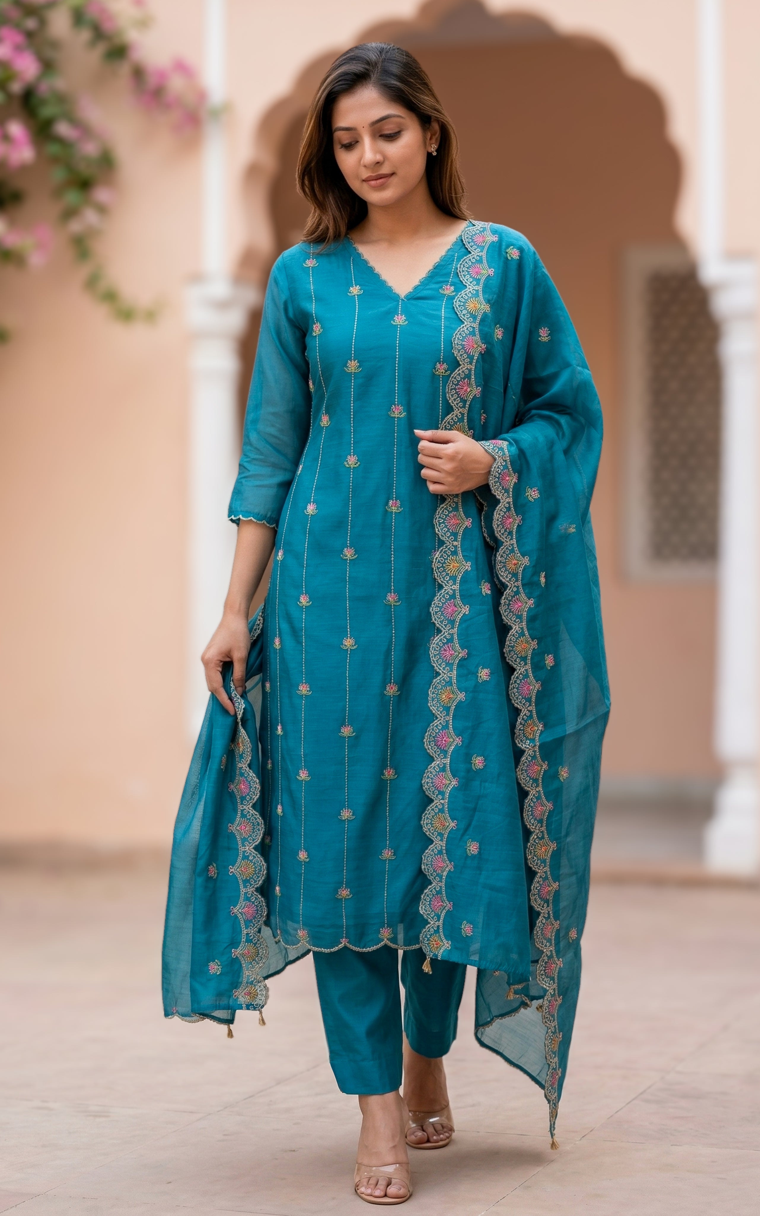 Aaranya (Kurti+Pant+Dupatta)
