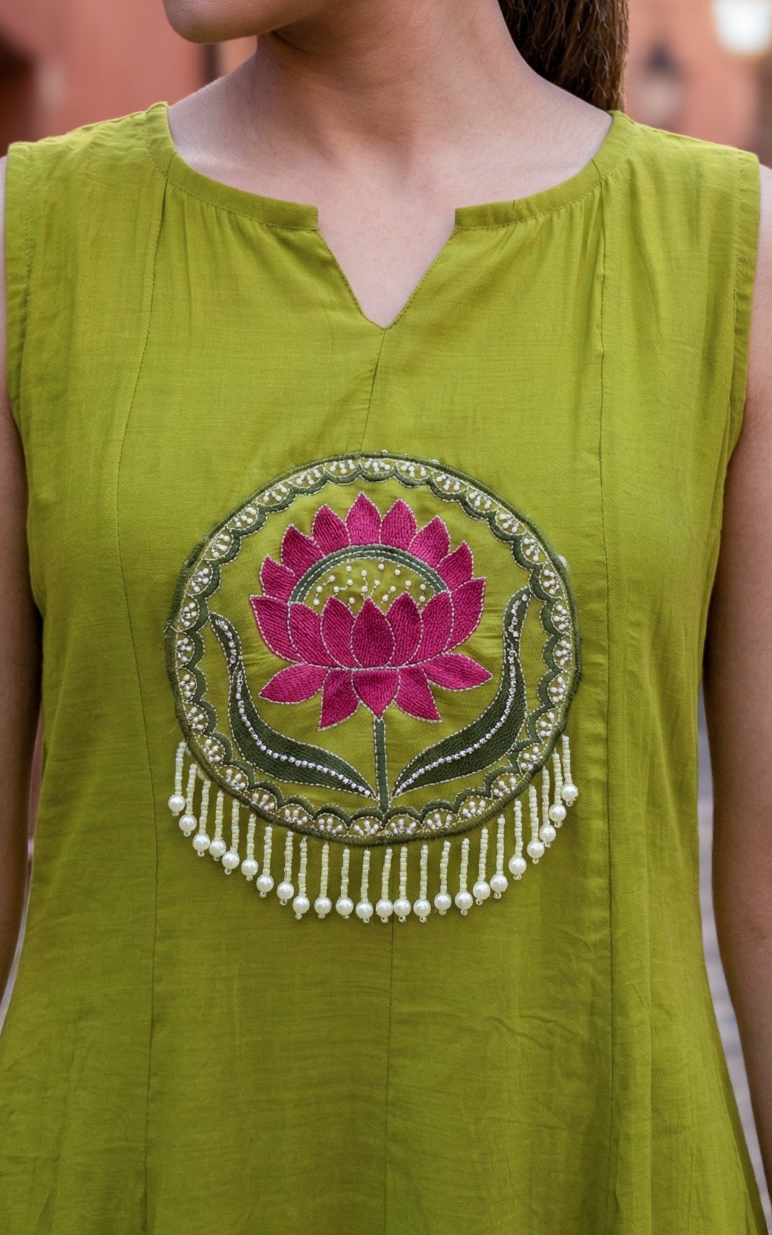 Instore – Mehandi Green Ilavenil Kurti Pant Dupatta Set for Women – Art Silk – Festive Ethnic Wear
