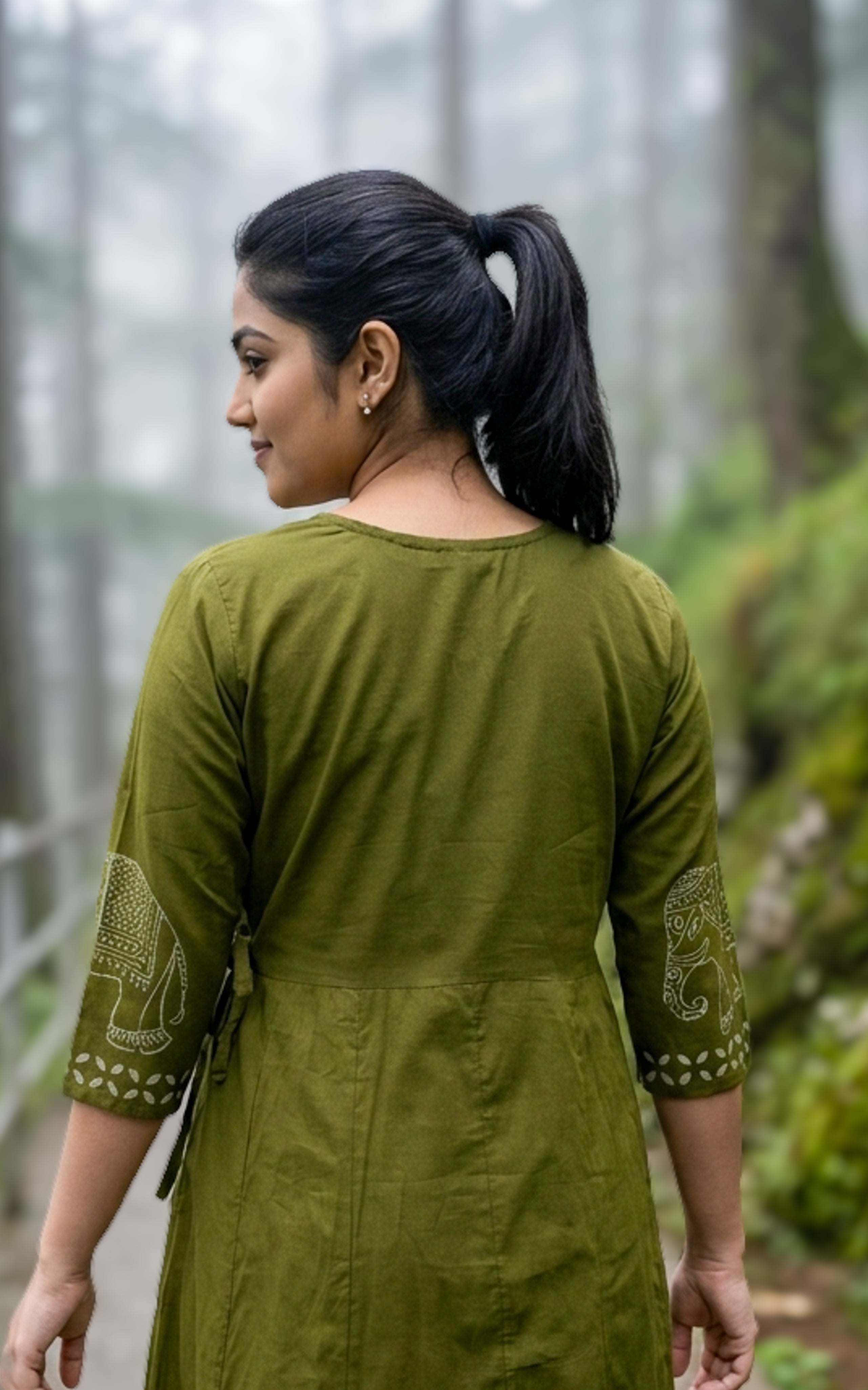 Mehandi green trendy ethnic kurti for women