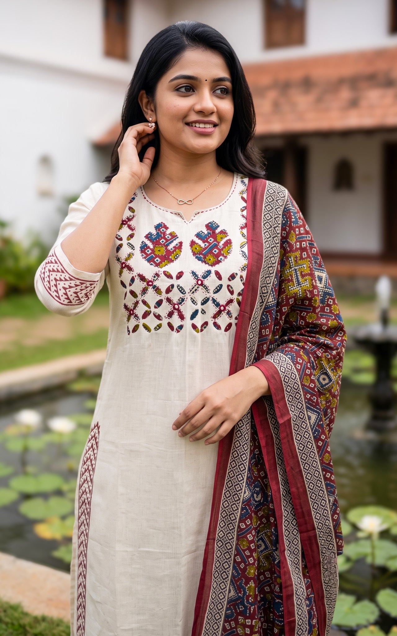 Viviana Handblock C (Kurti+Pant+Dupatta)