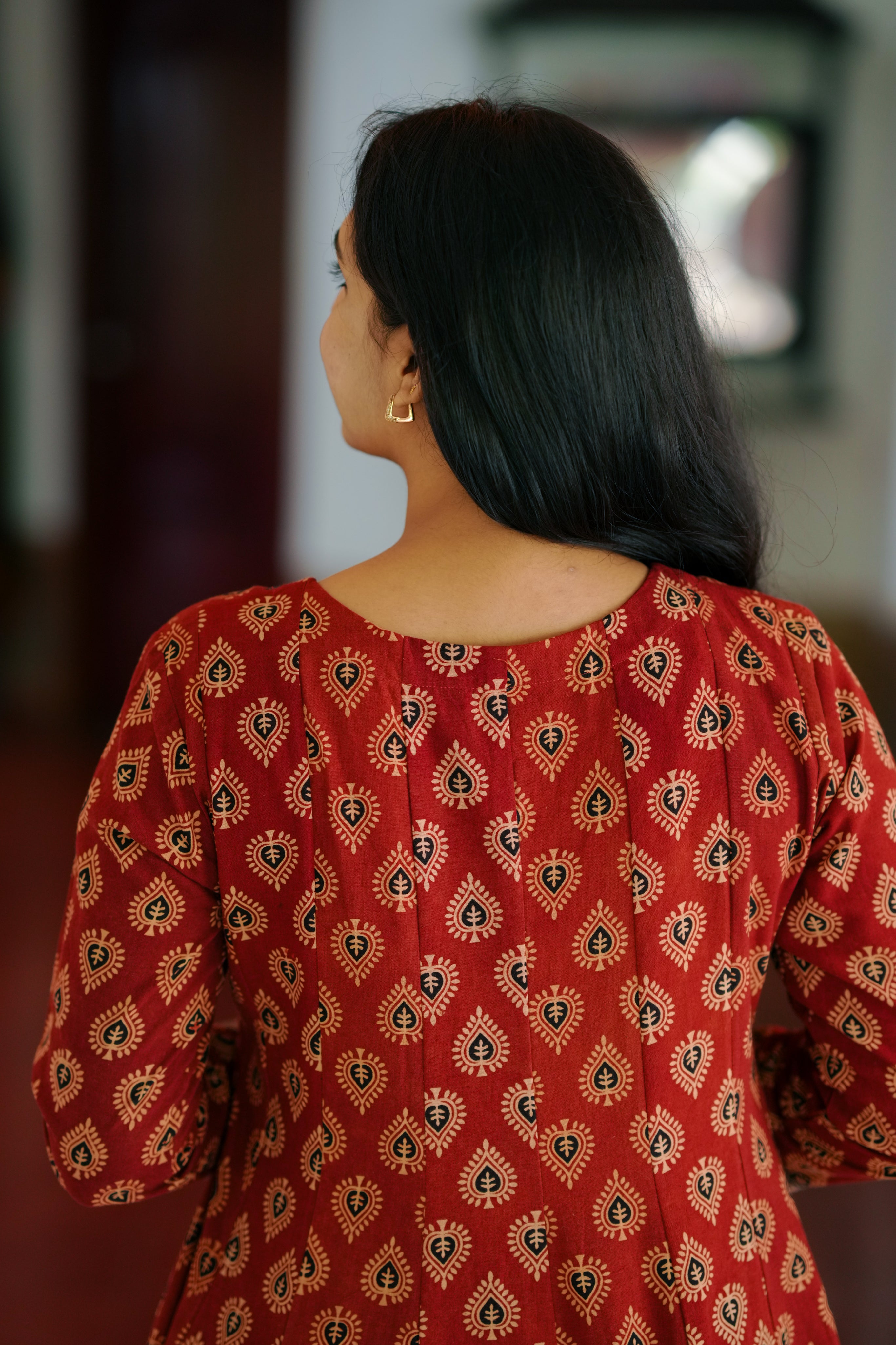 round back neck anarkali for women's