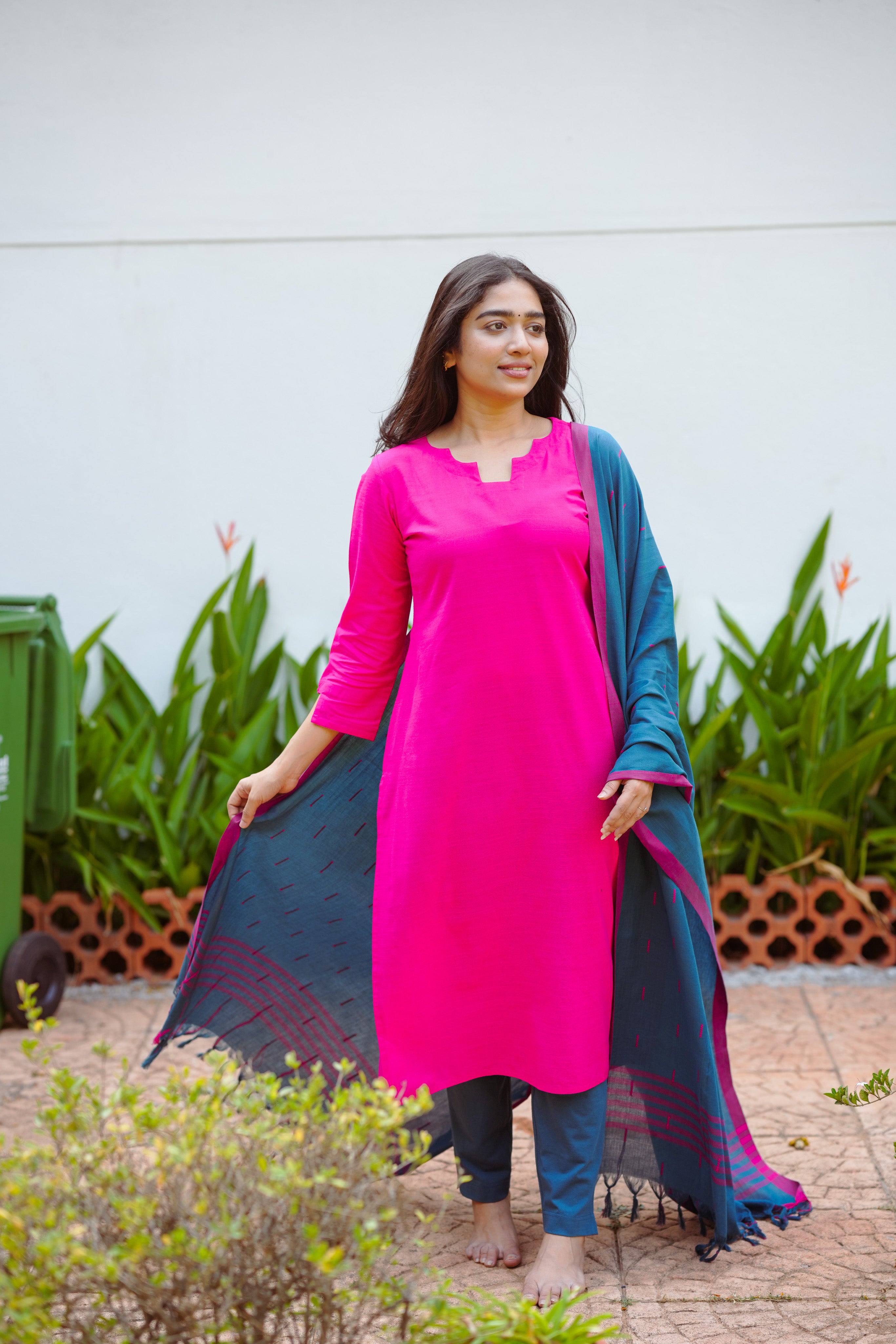 Cotton Kurti Set for Women
Pink Straight Cut Cotton Kurti for Women
Cotton Kurti with Handloom Dupatta for Women