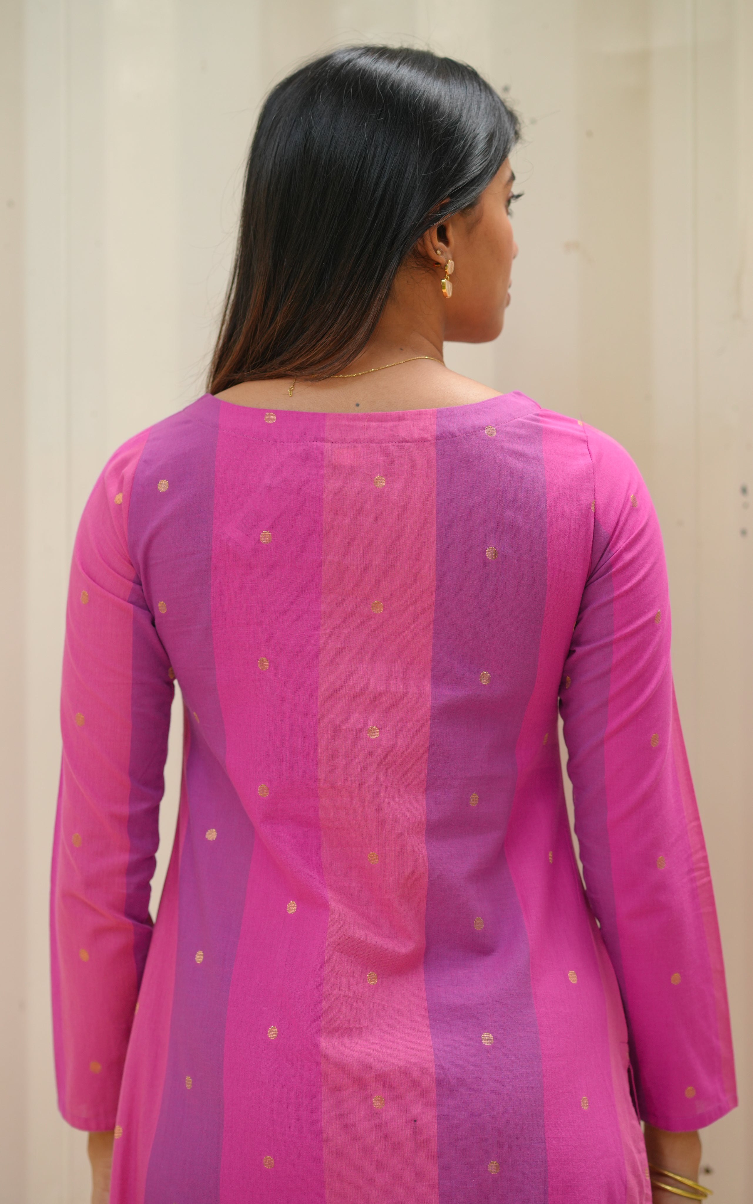 Instore - Multi Color South Cotton Straight Cut Kurti Featuring Boat Neck, No Lining