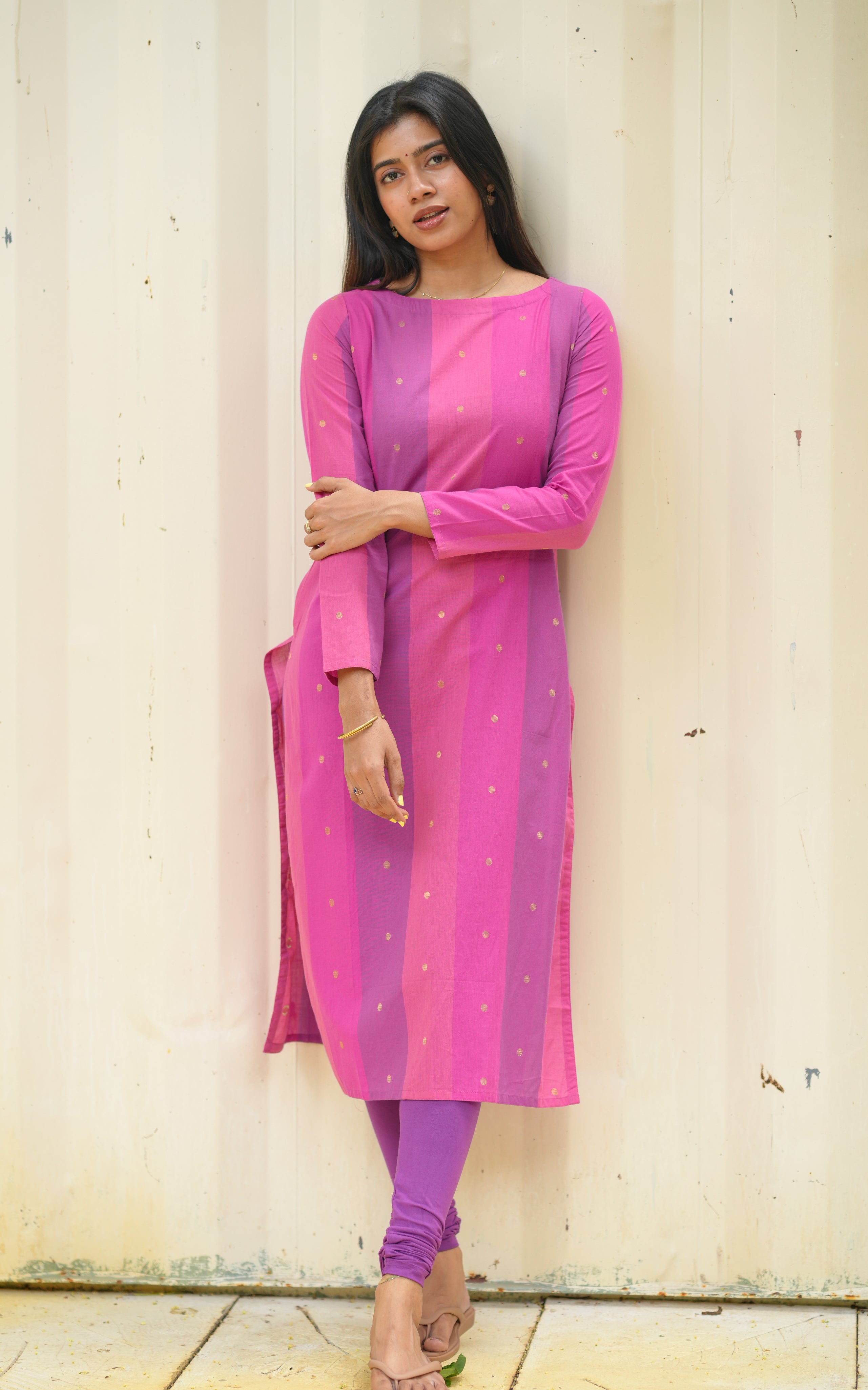 Instore - Multi Color South Cotton Straight Cut Kurti Featuring Boat Neck, No Lining