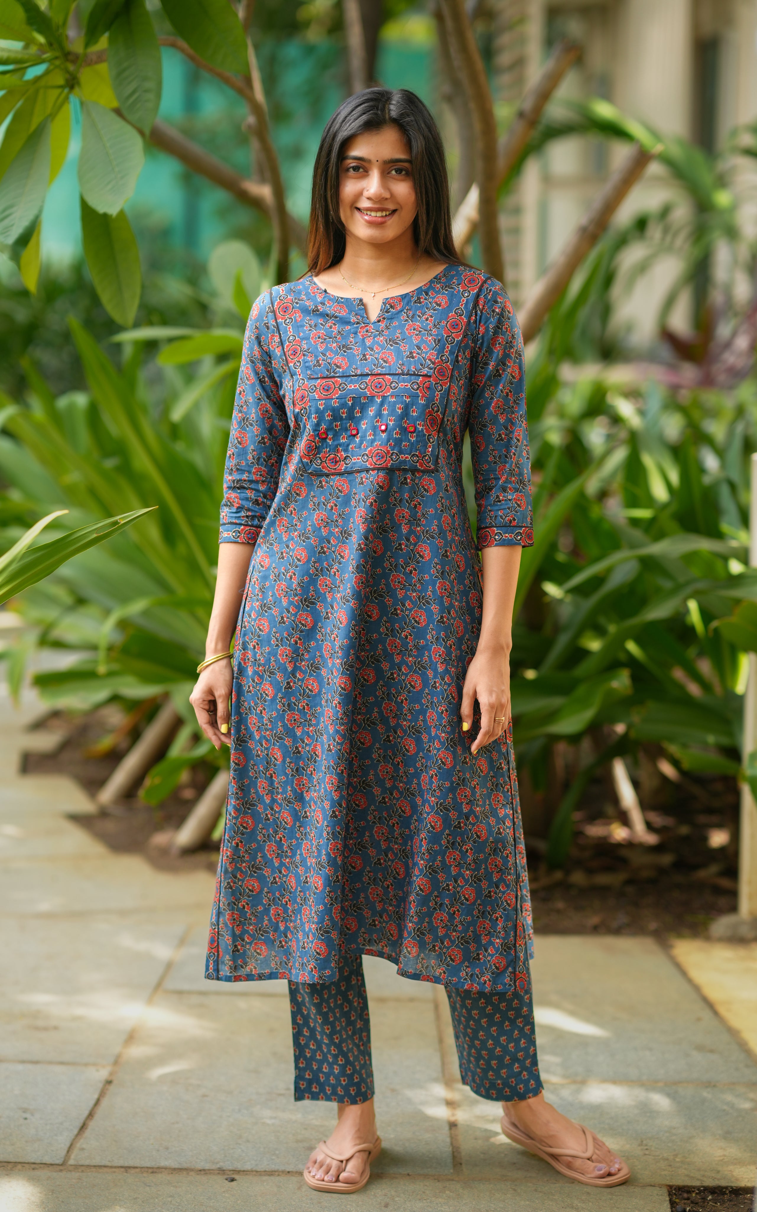 Blue printed cotton kurti set for women