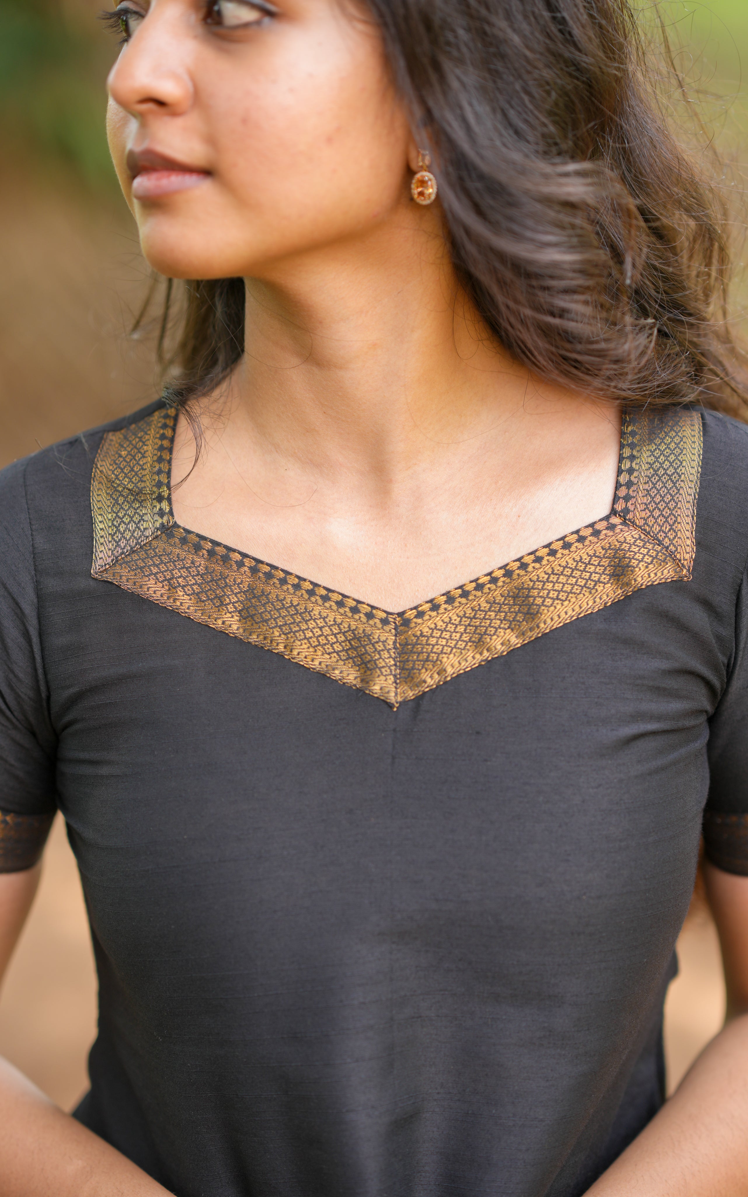 inspired traditional top and skirt set – Jayam Kondaan outfit with soft, flowy fabrics and minimal styling