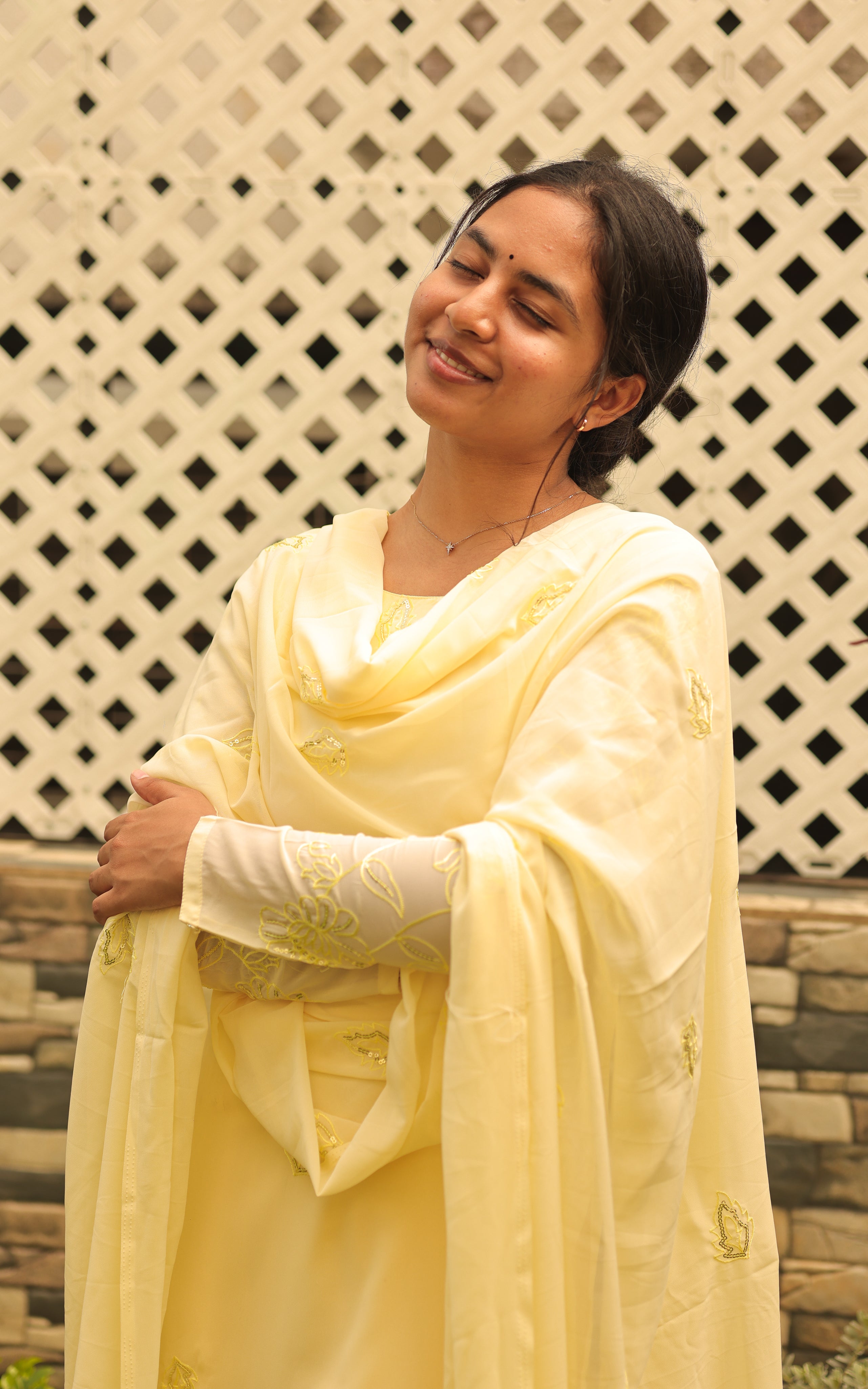 "Ethnic kurti for women – Sillunu Oru Kadhal inspired Boomika and Aishu movie styles