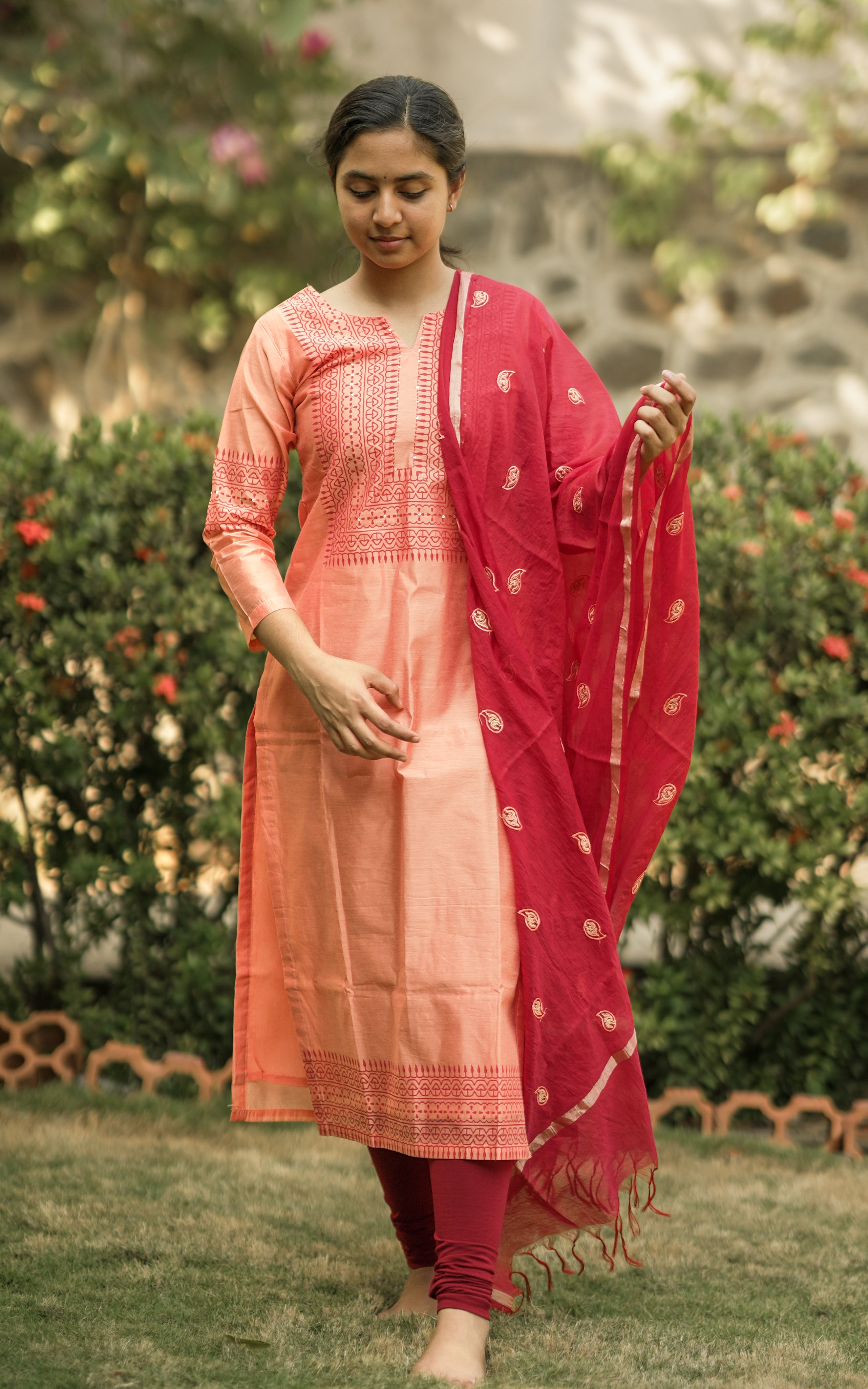 Dear Comrade 4 (Kurti+Dupatta)