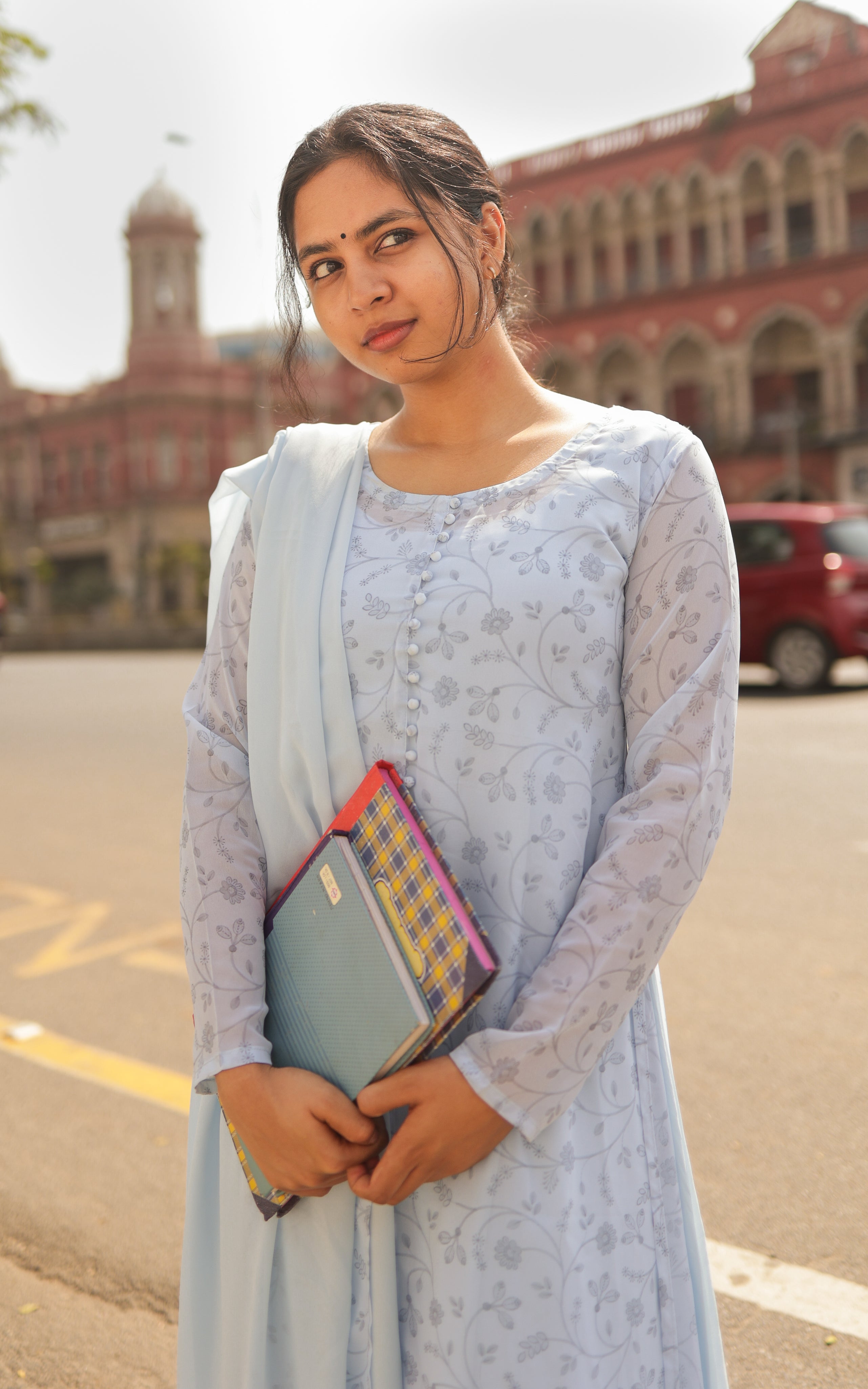 Pastel blue elegance inspired by Jyotika’s iconic look in the ‘Ragasiyama’ song from Dum Dum Dum
