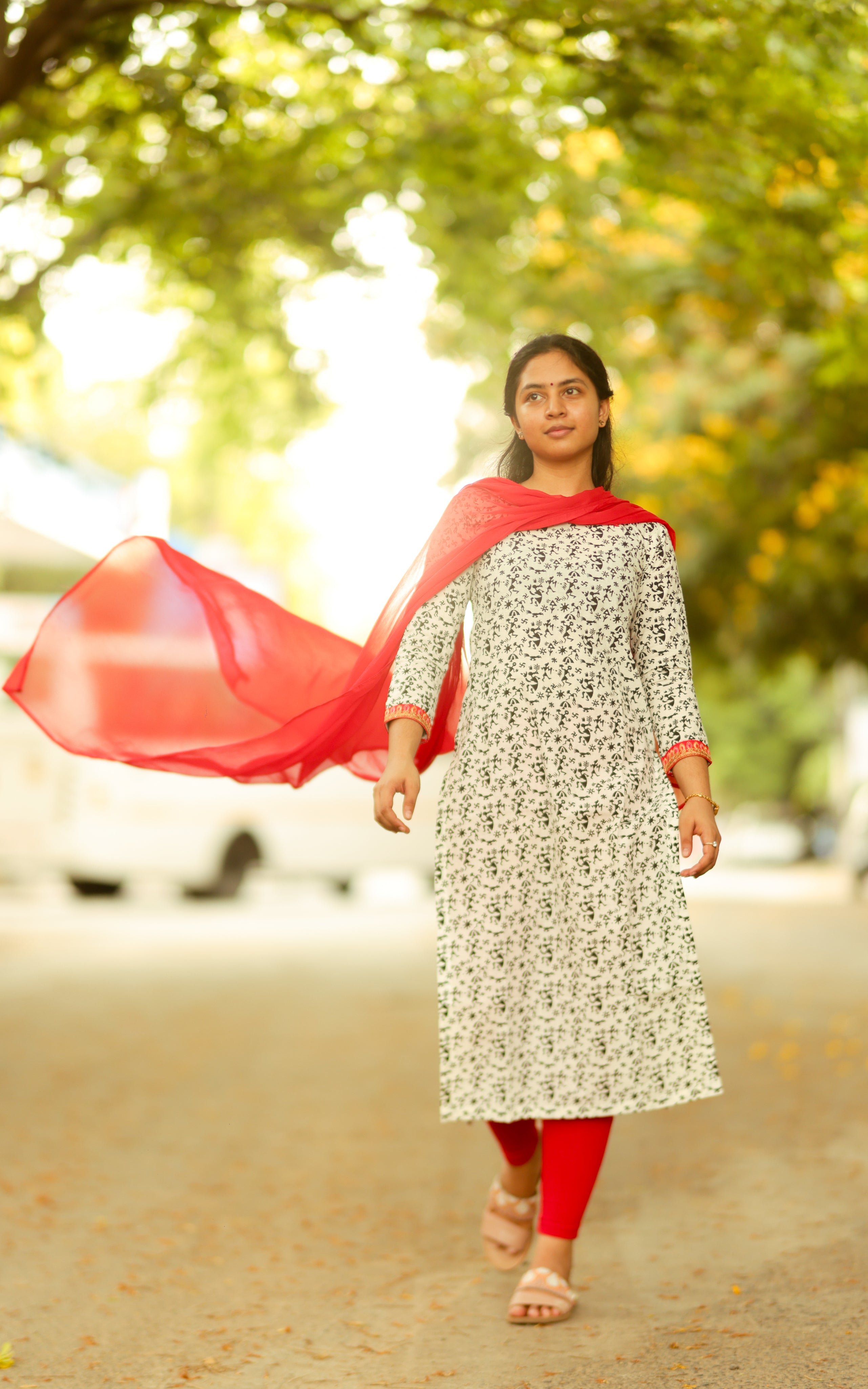 Kalloori-inspired ethnic outfit