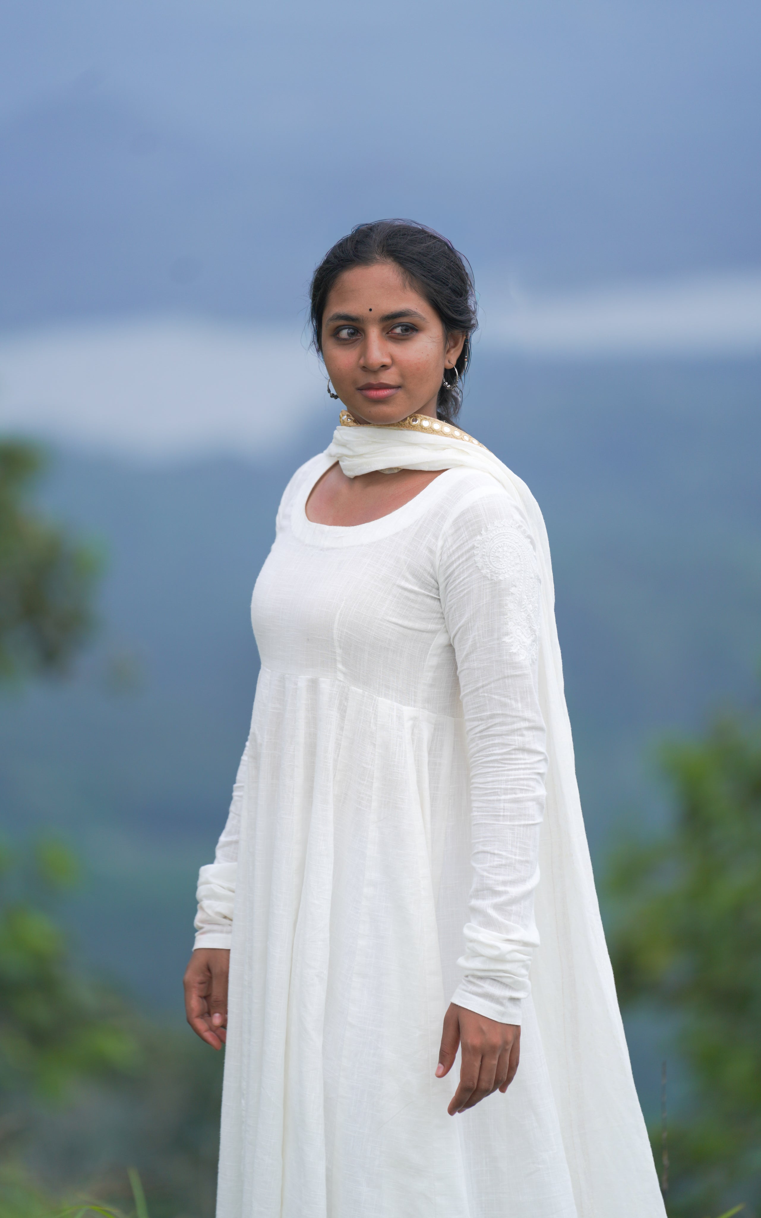 Raavanan Climax White (Kurti+Dupatta)