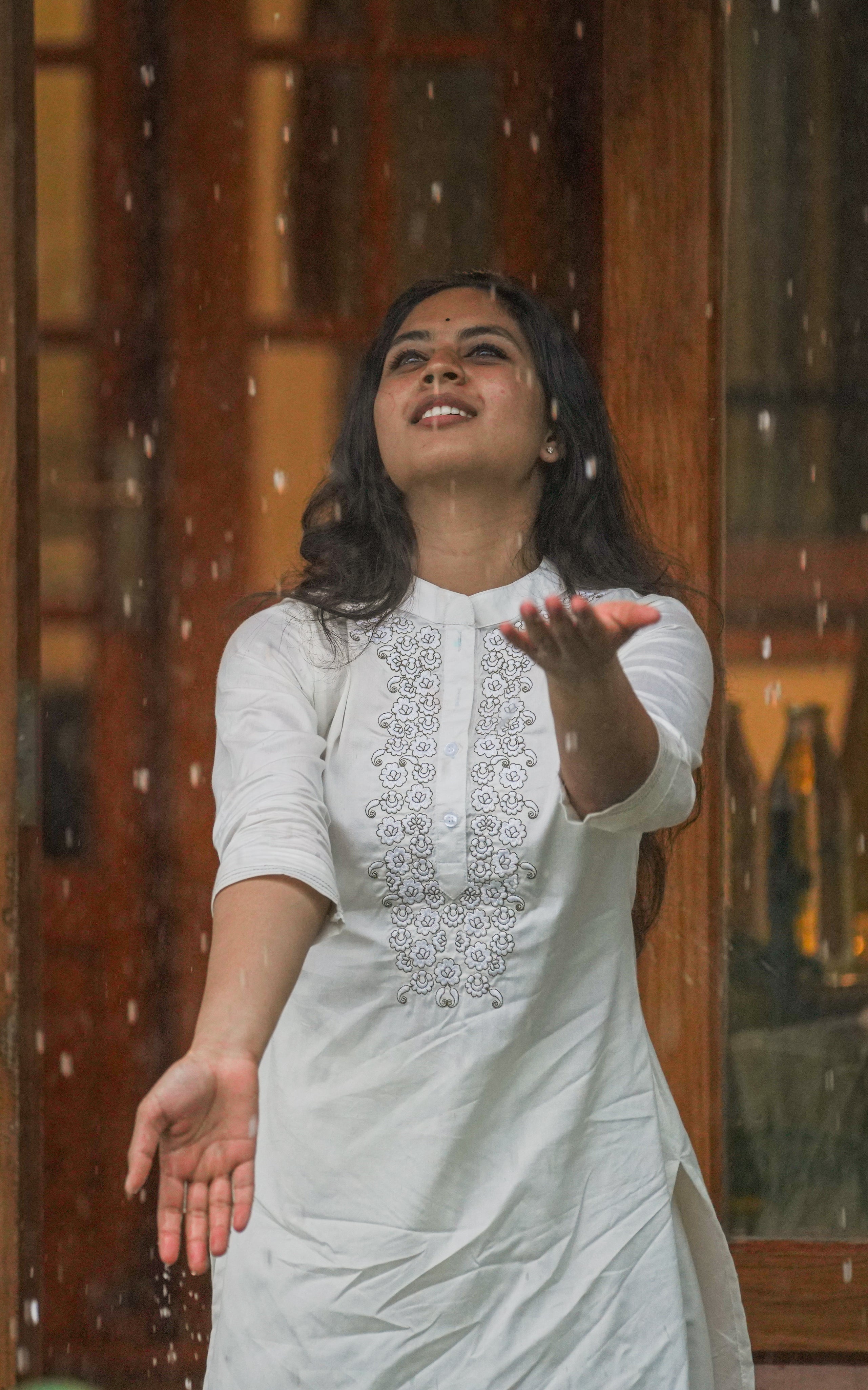 Instore - Off white color art silk short kurti with zari embroidered chinese collar & matching plazo pant