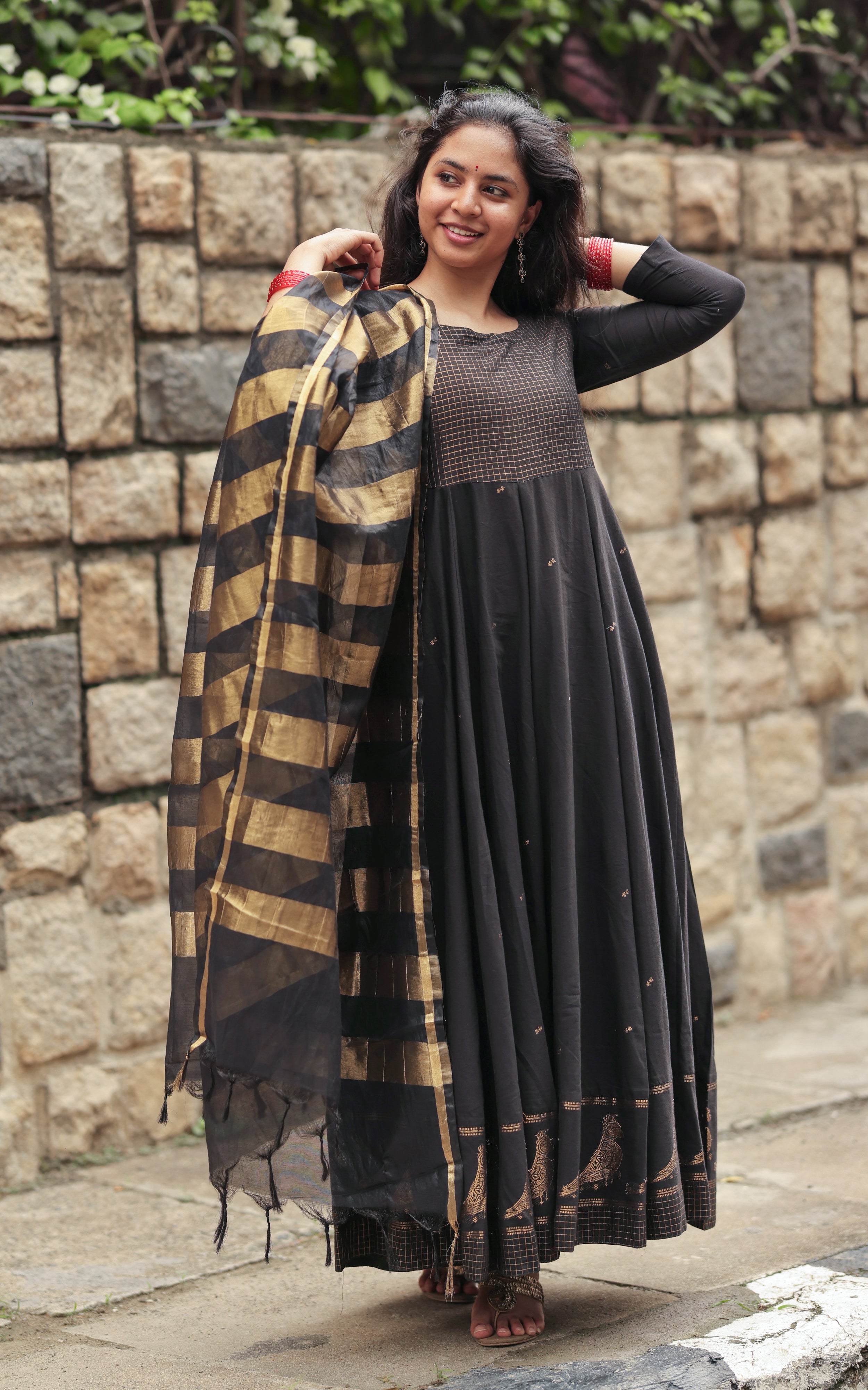 Paingili Black  (Kurti+Dupatta)