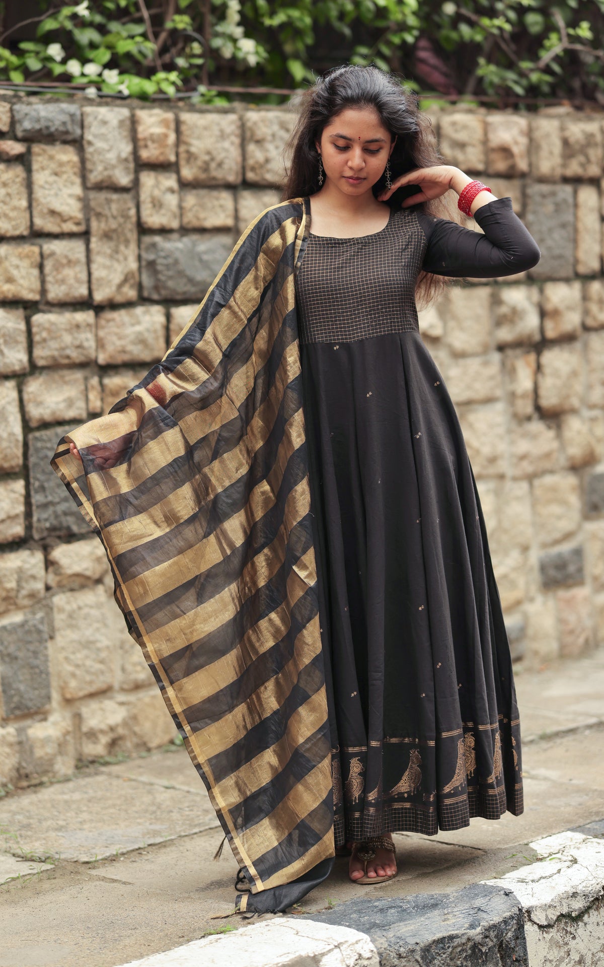 Paingili Black  (Kurti+Dupatta)