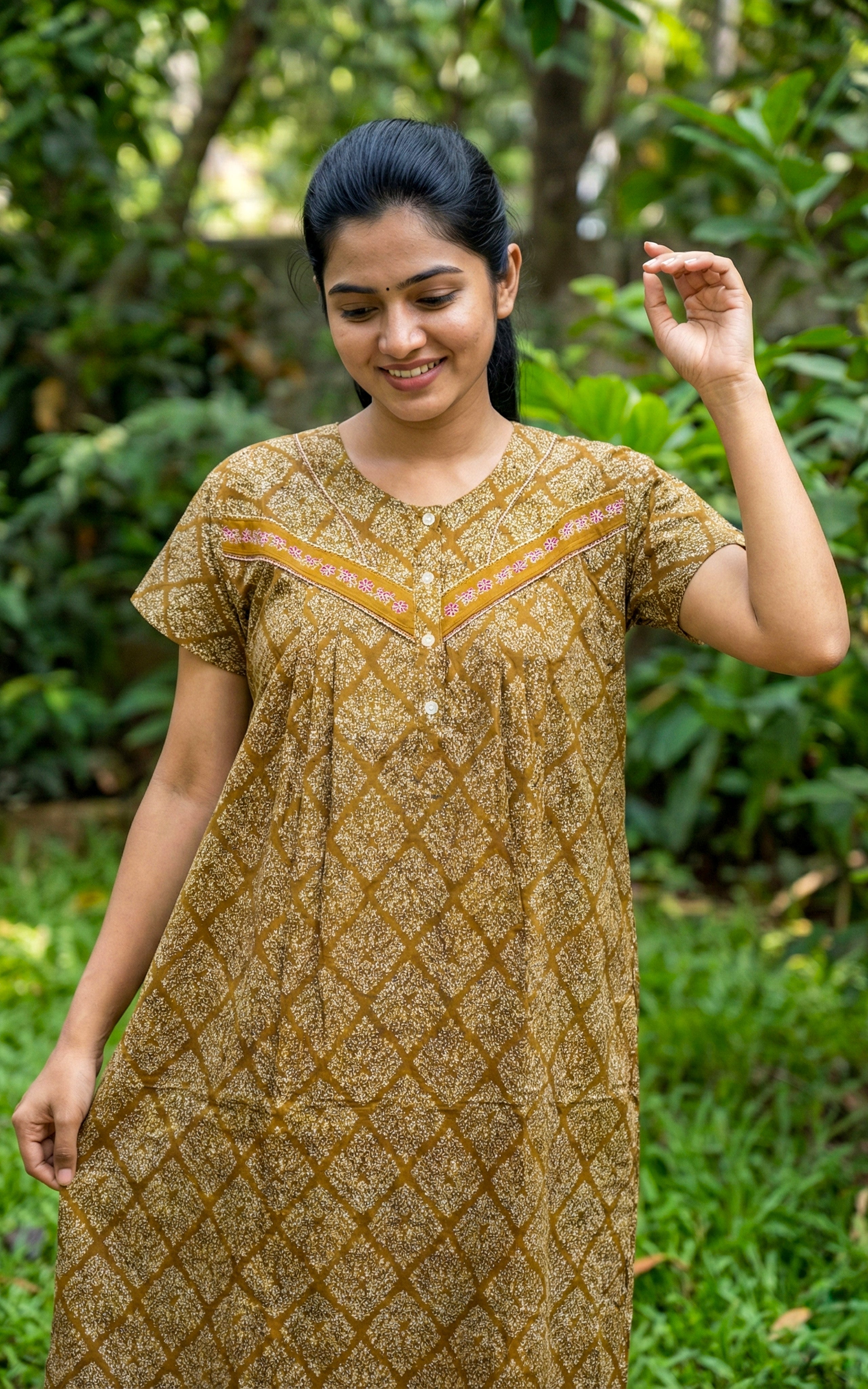 Comfortable printed cotton nighty for women