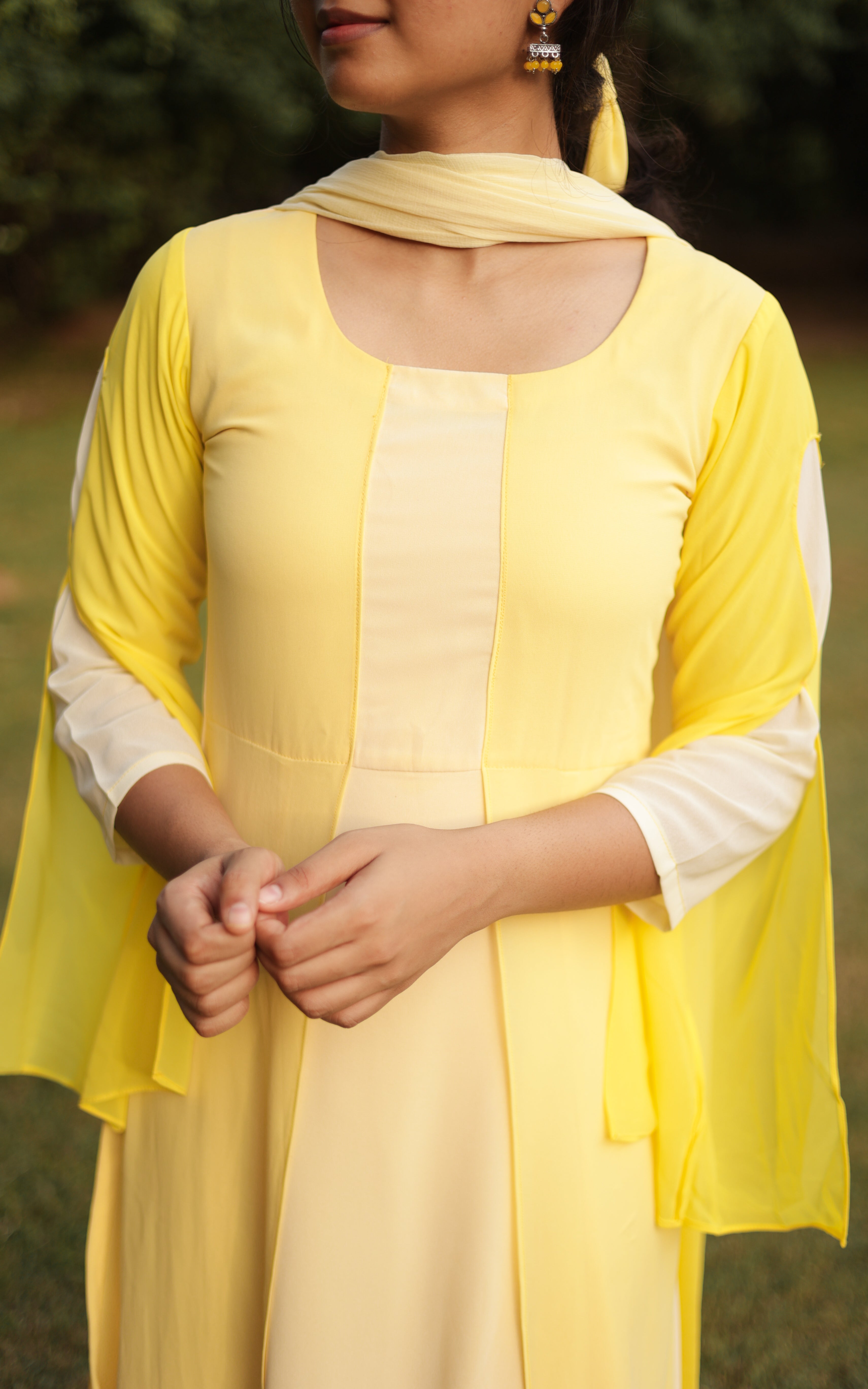 Munbe Vaa Yellow (Kurti+Dupatta) KURTIS instore