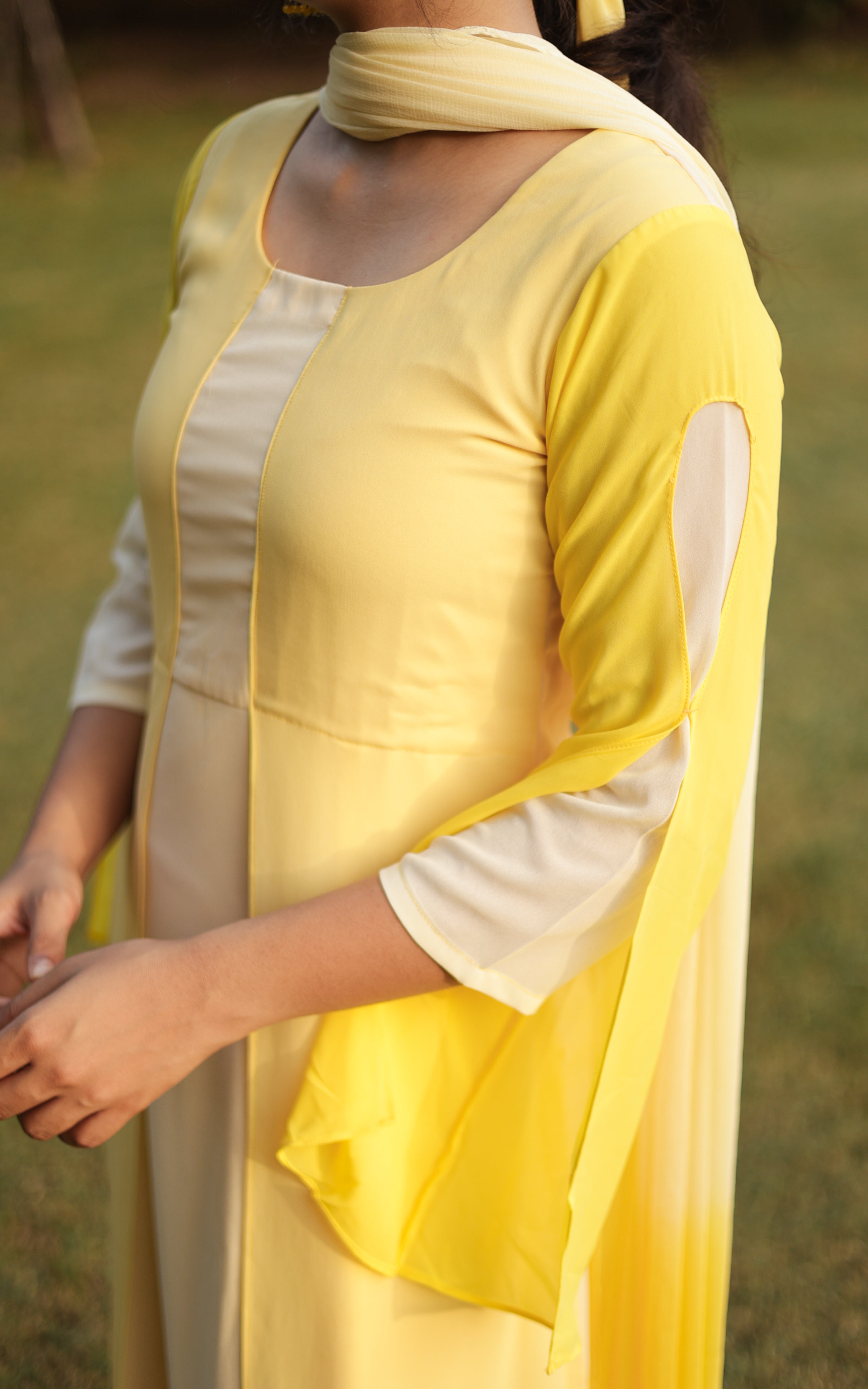 Munbe Vaa Yellow (Kurti+Dupatta) KURTIS instore