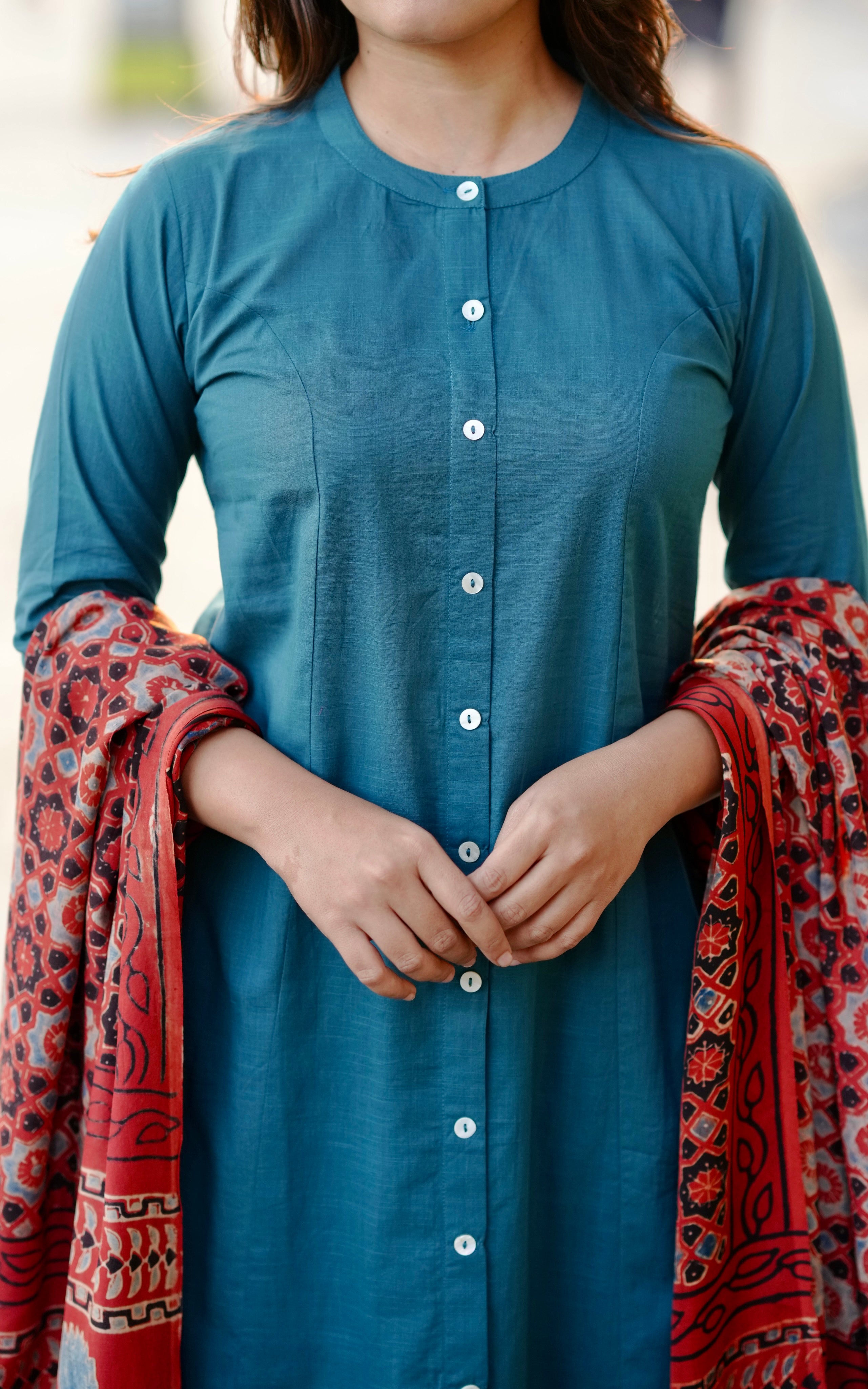 cotton kurti pant set for college
modern front slit kurti set