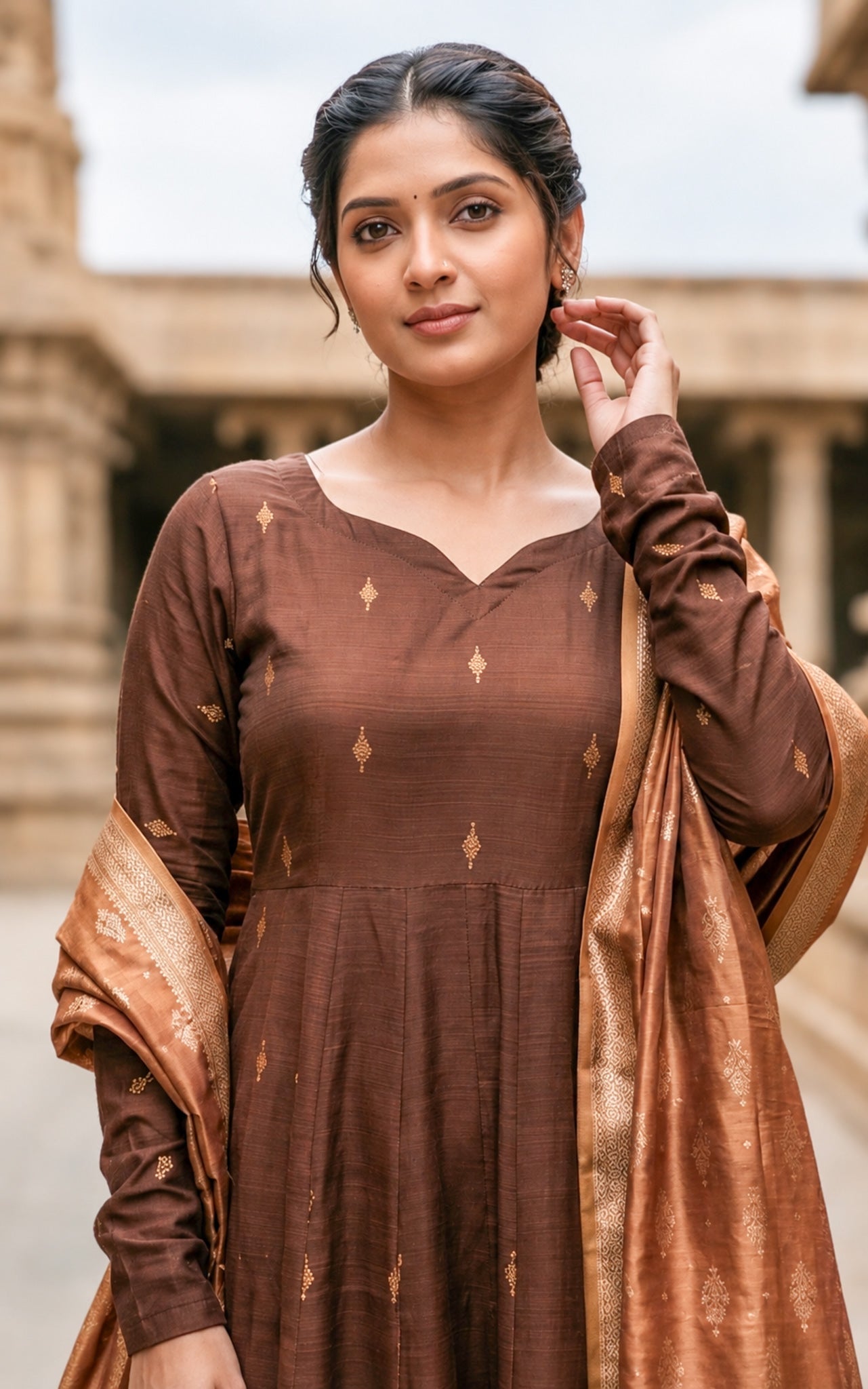Yaazhi (Kurti+Dupatta)