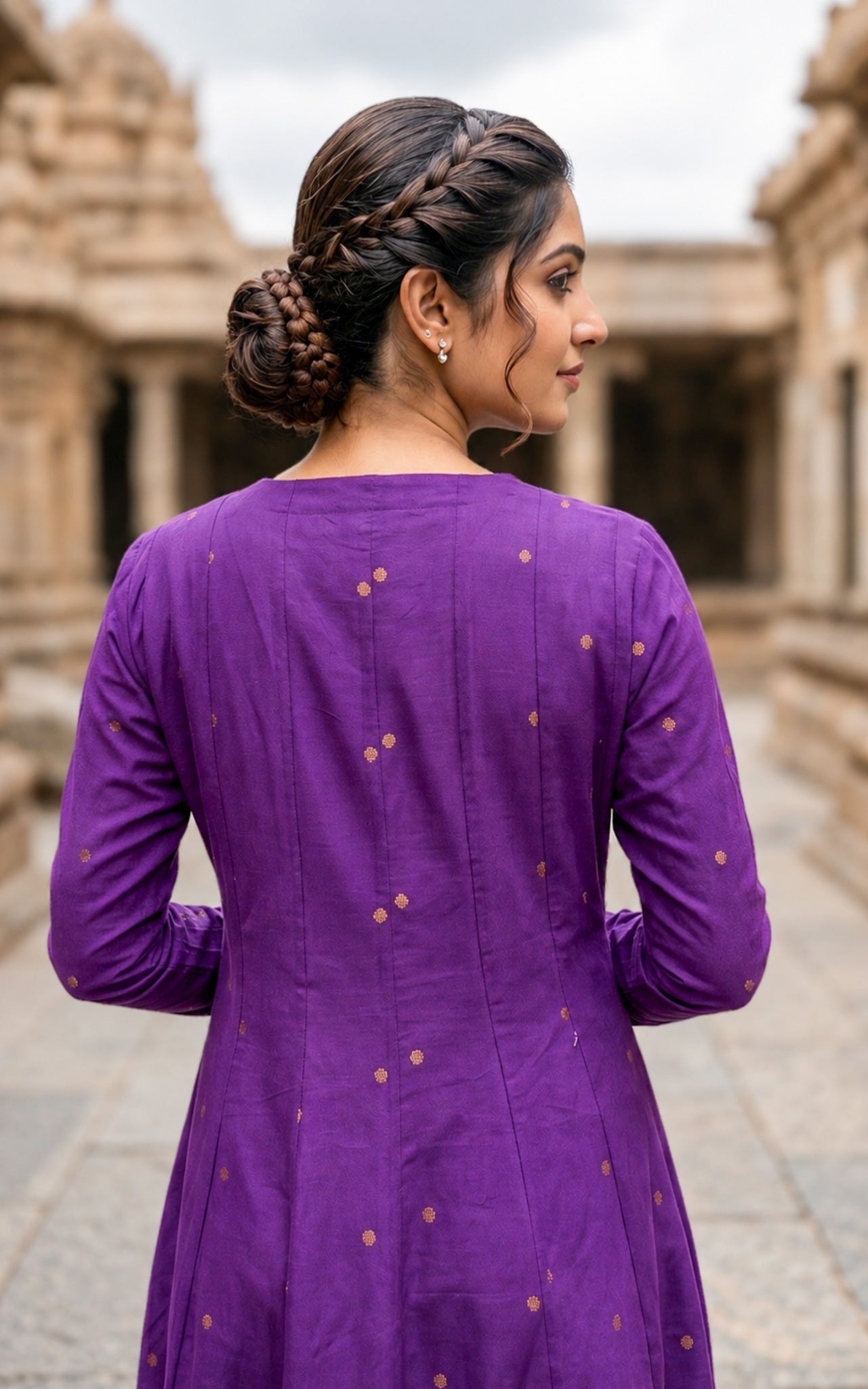 Anudeepthi (Kurti+Dupatta)