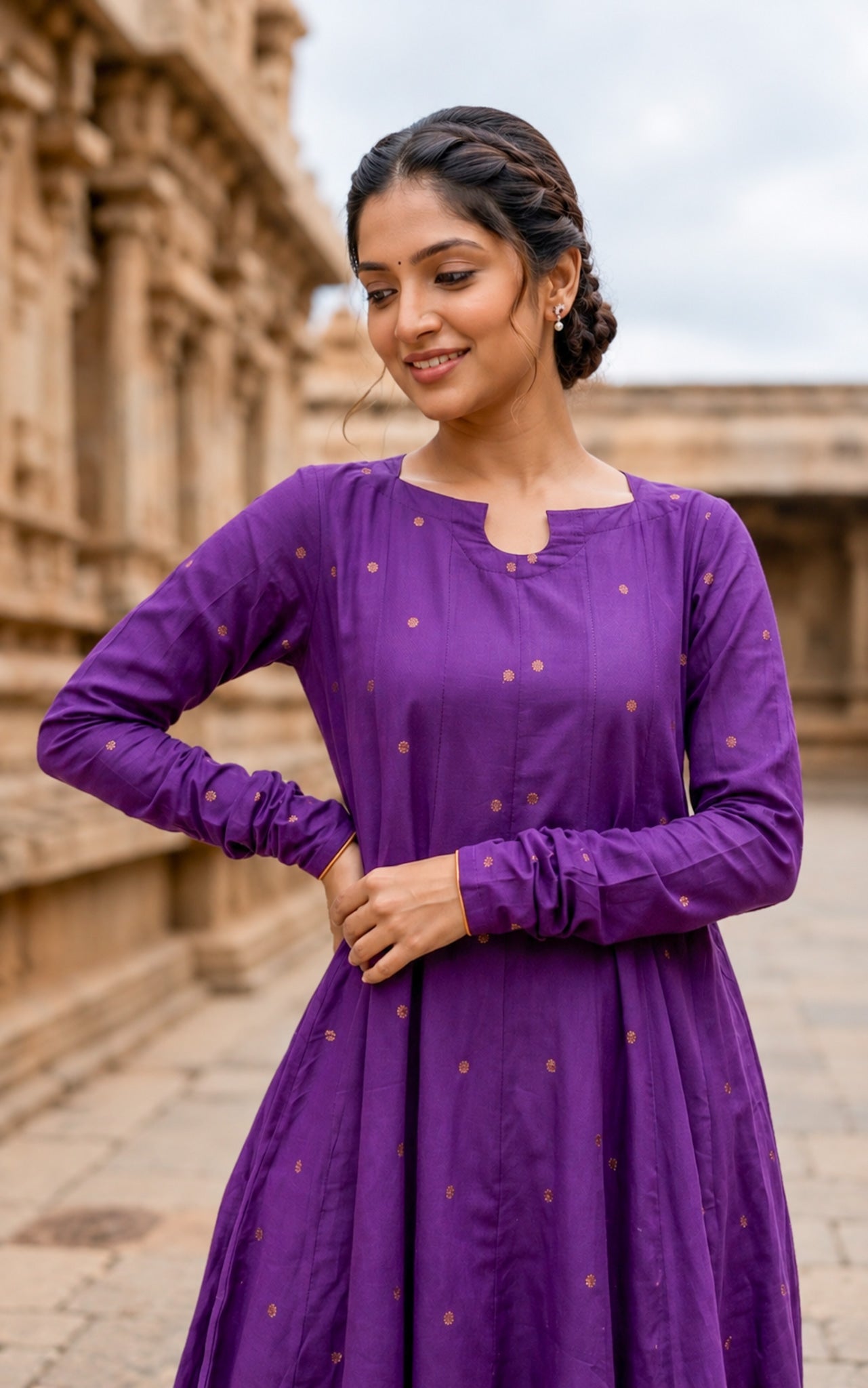 Anudeepthi (Kurti+Dupatta)