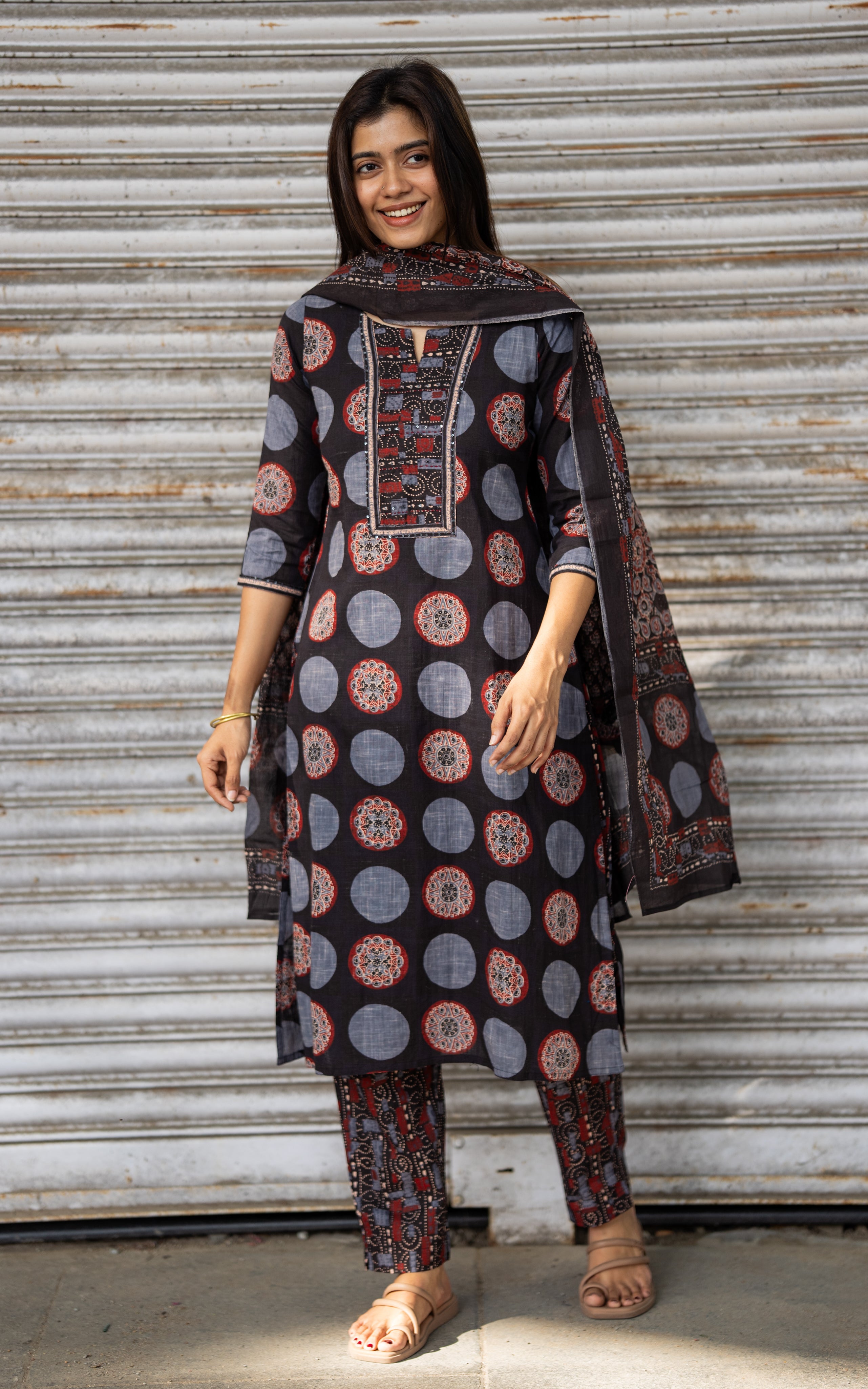 Desika C (Kurti+Pant+Dupatta)