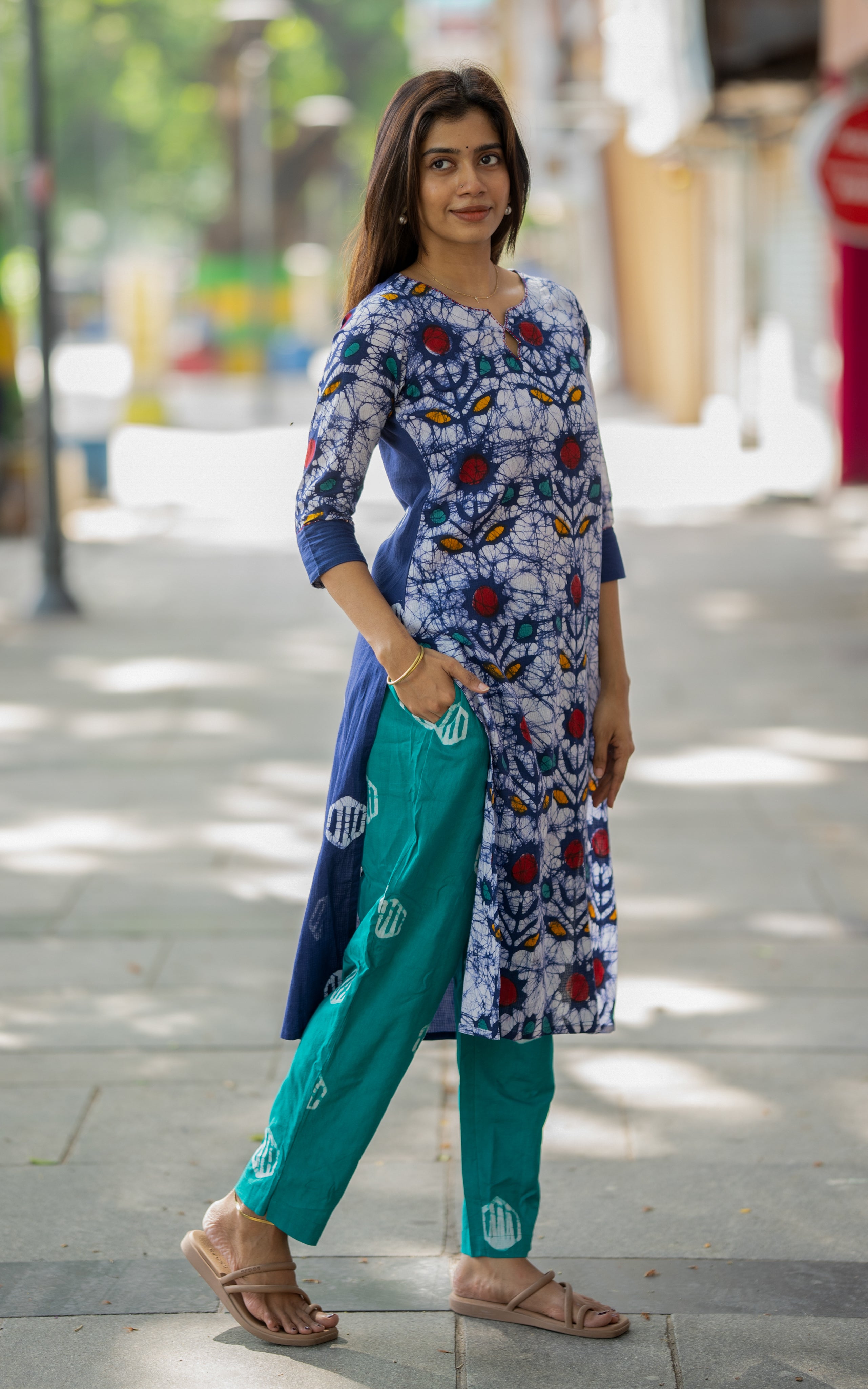 Pranika B (Kurti+Pant+Dupatta)