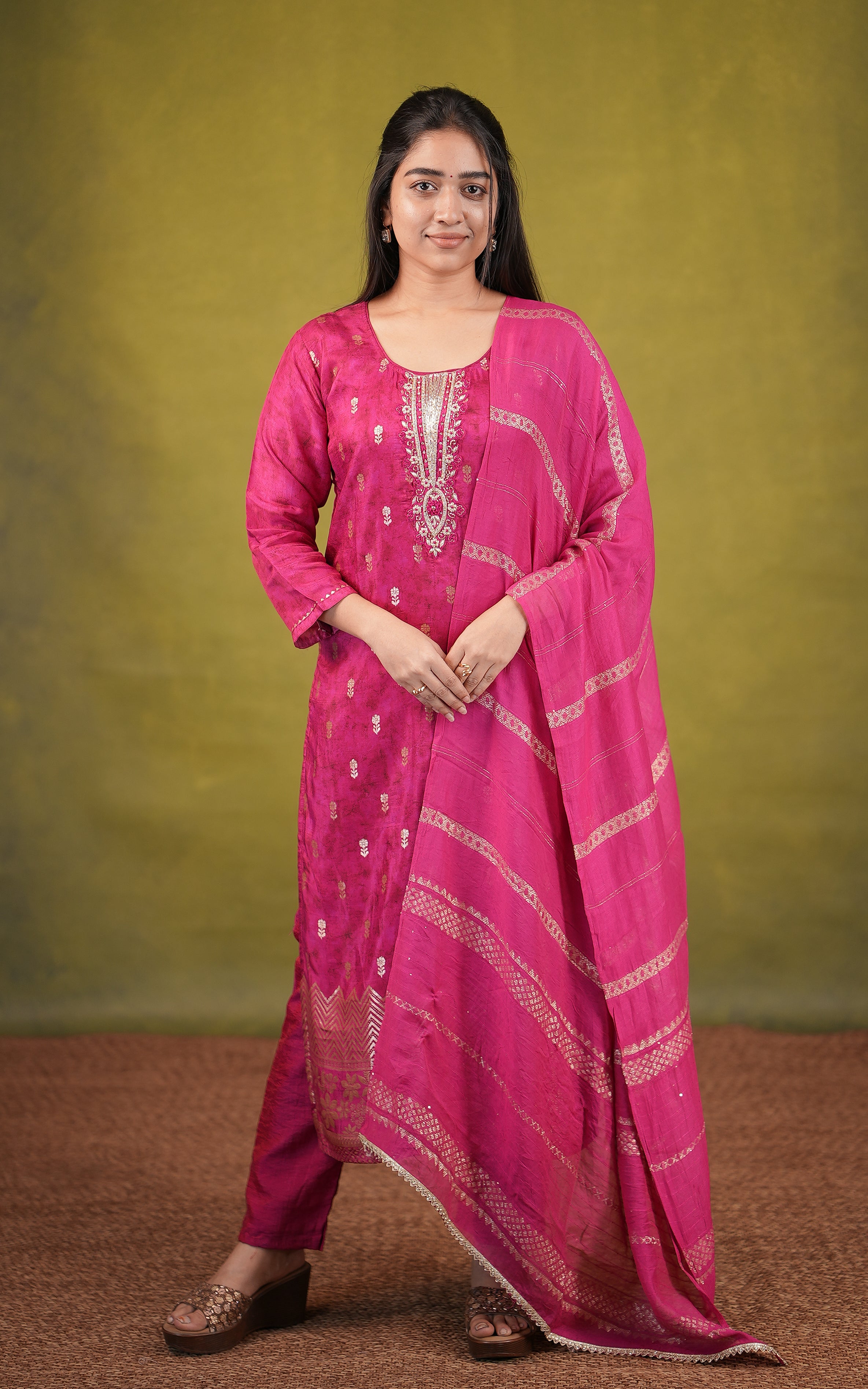 Instore-Reddish Pink Straight Cut Kurti with Pant & Dupatta