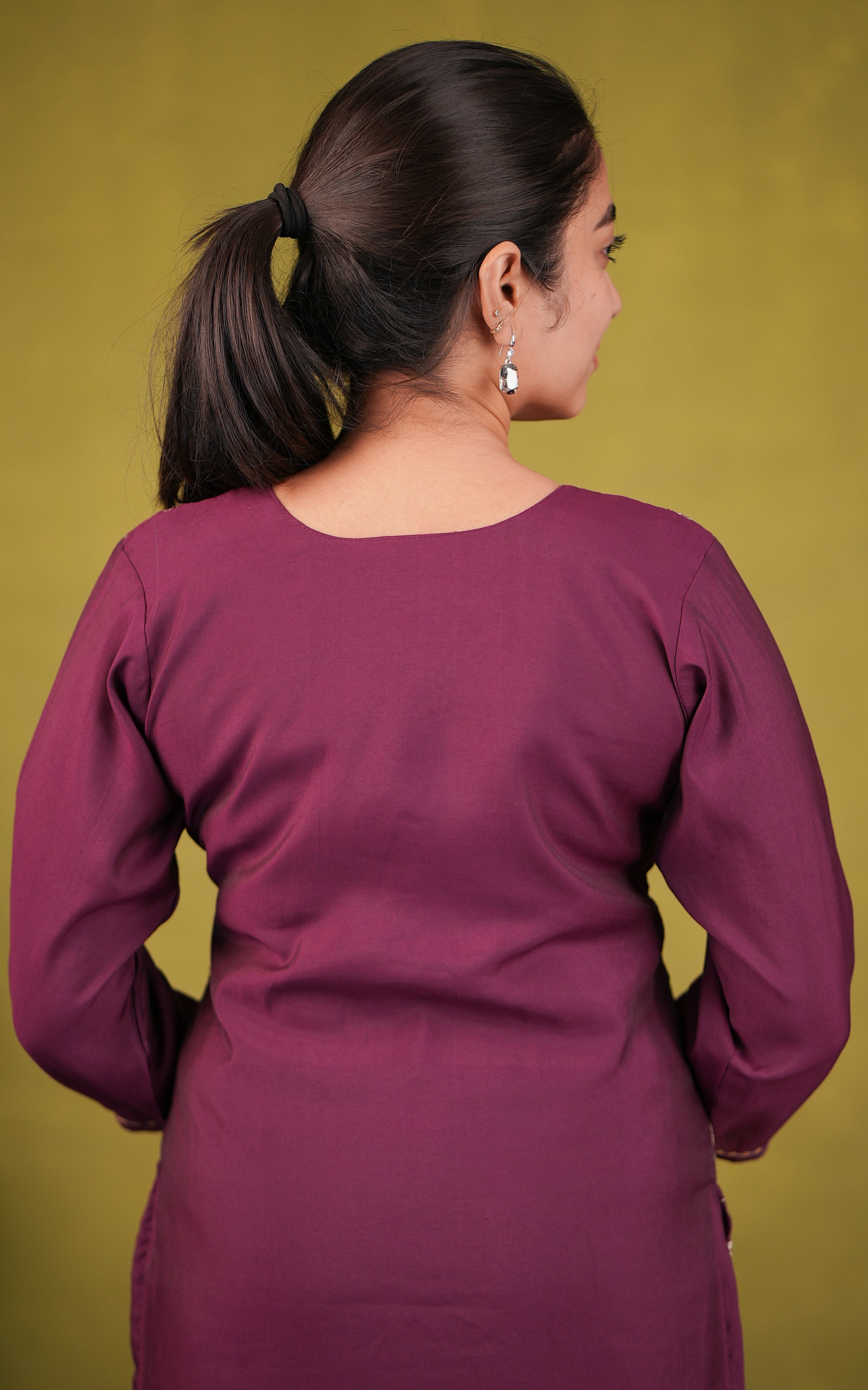 Art silk kurti with gold woven dupatta for women