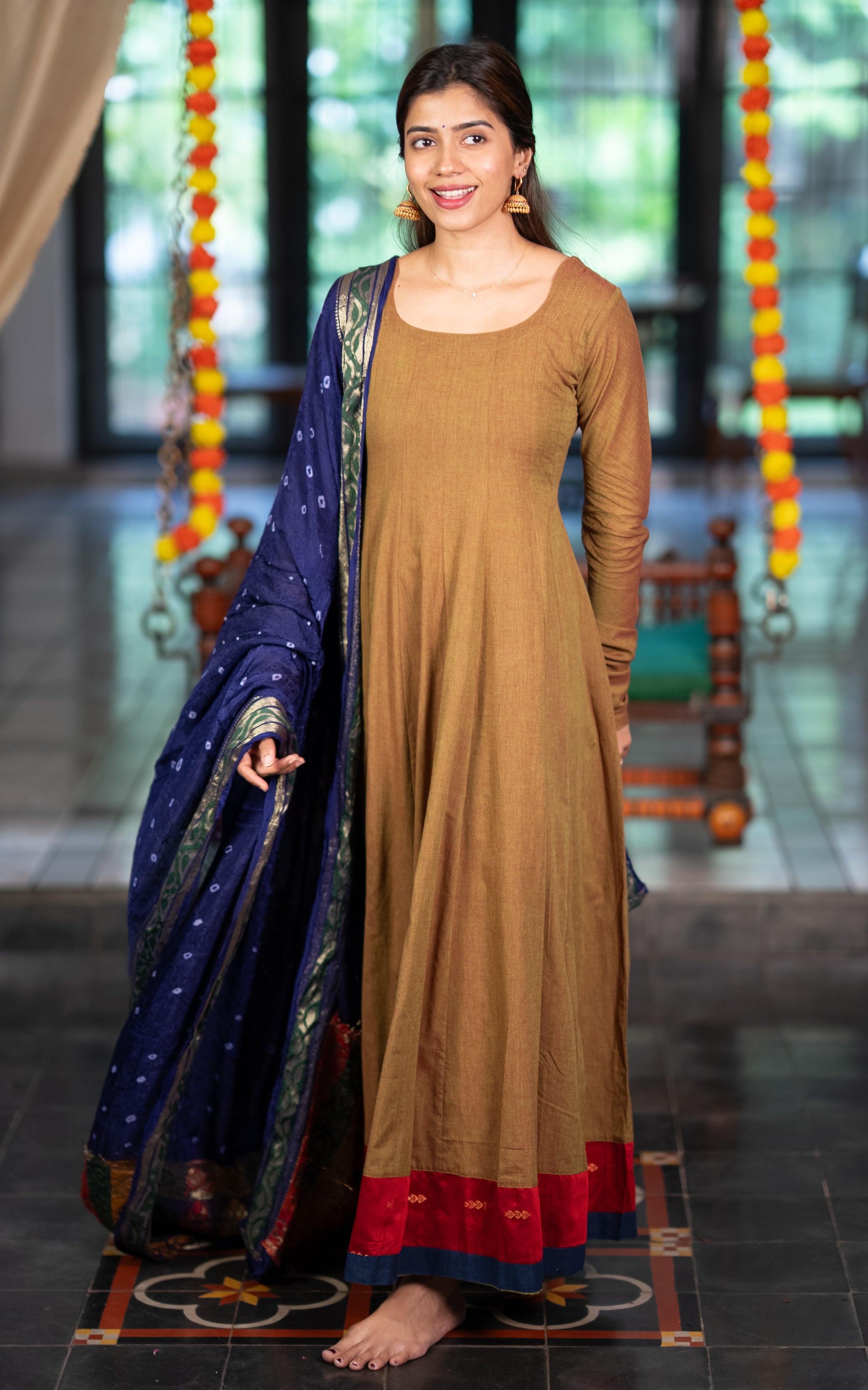 Charulatha (Kurti+Dupatta)