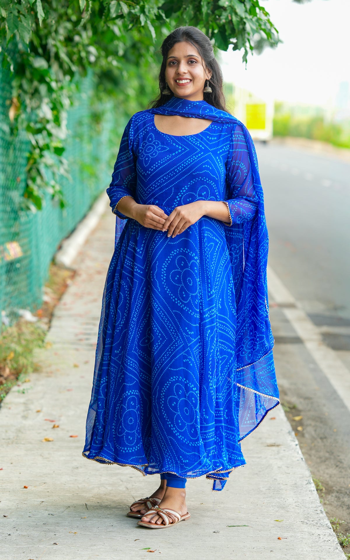 Pon Tharigai Royal Blue (Kurti+Dupatta)