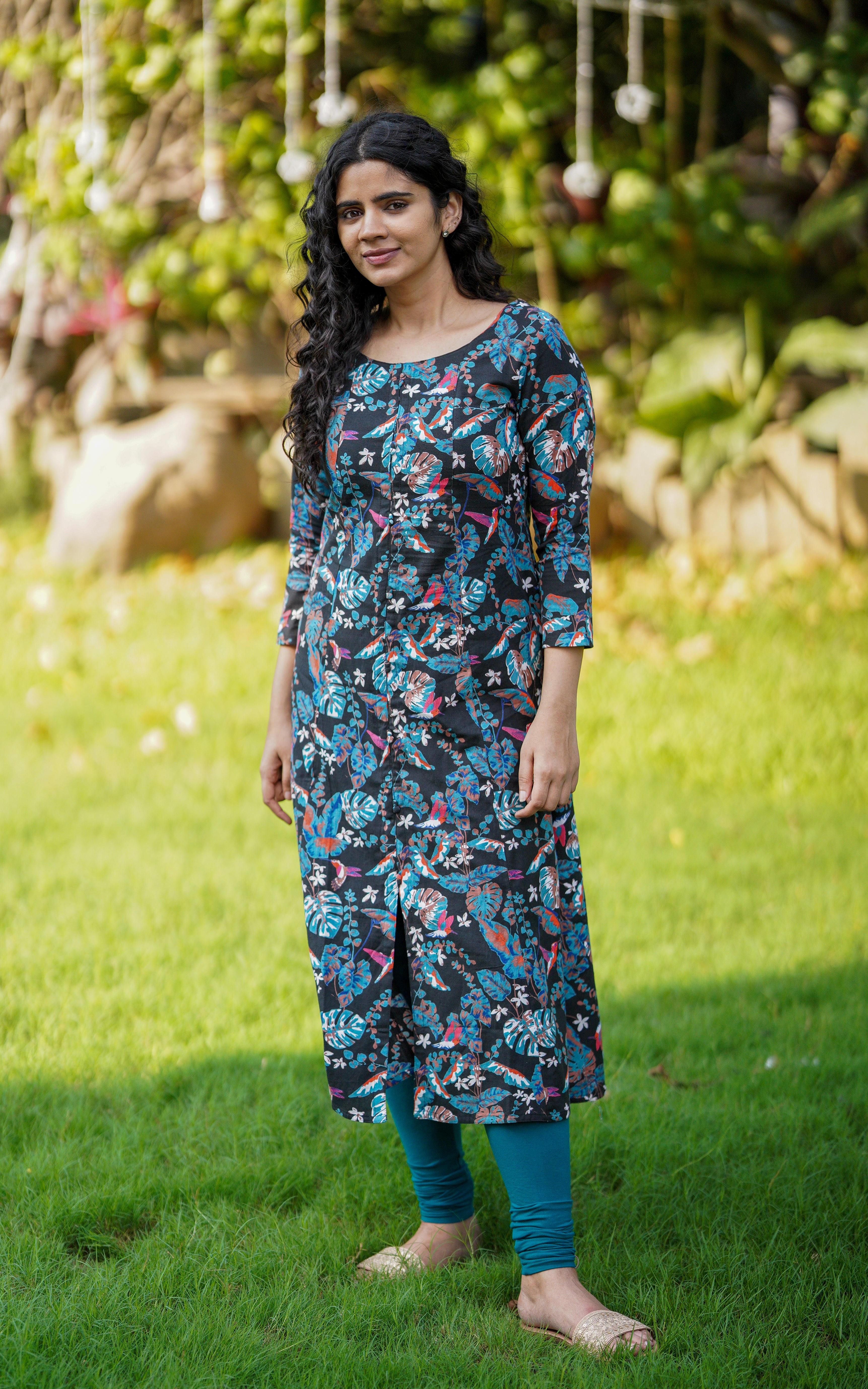 aline kurti with front and side silt 