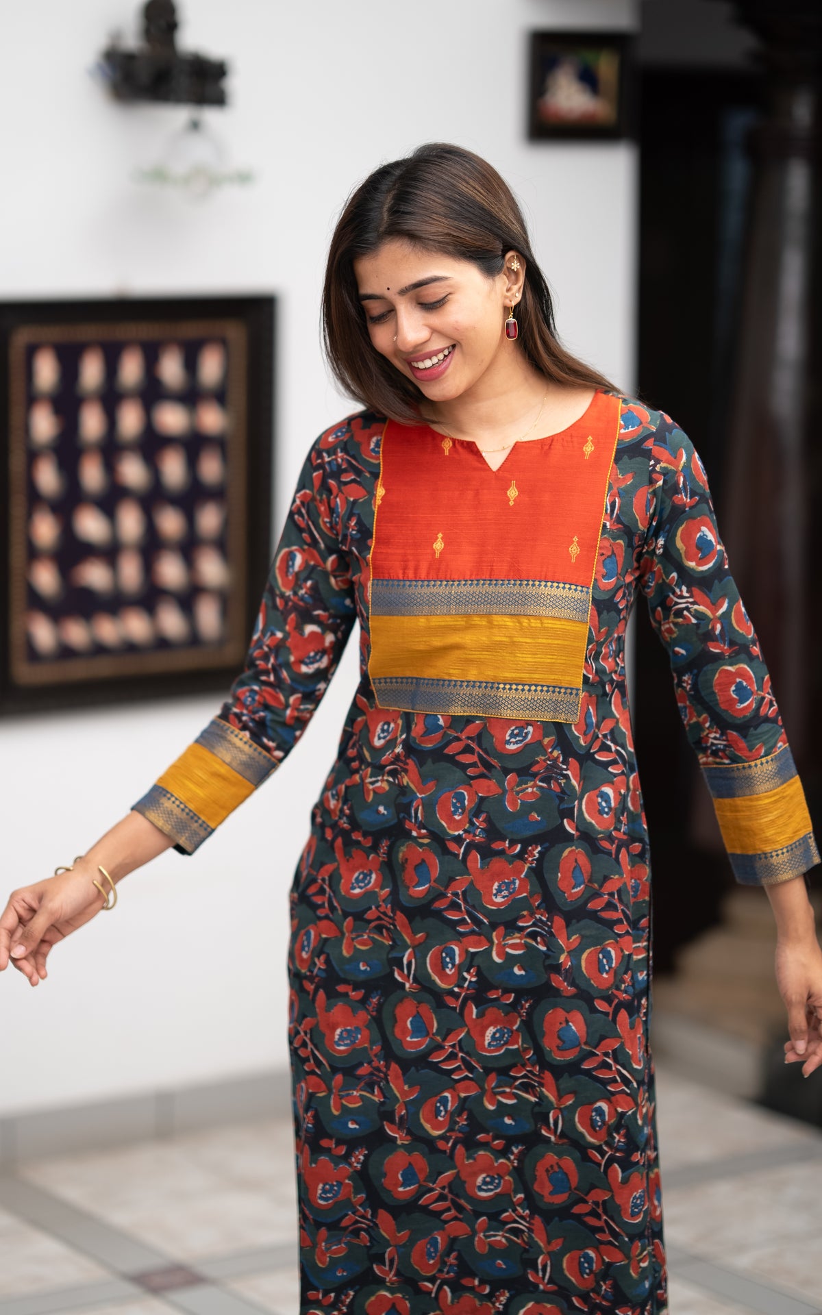 Multicolor Daily Wear Straight Cut Kurti for Women