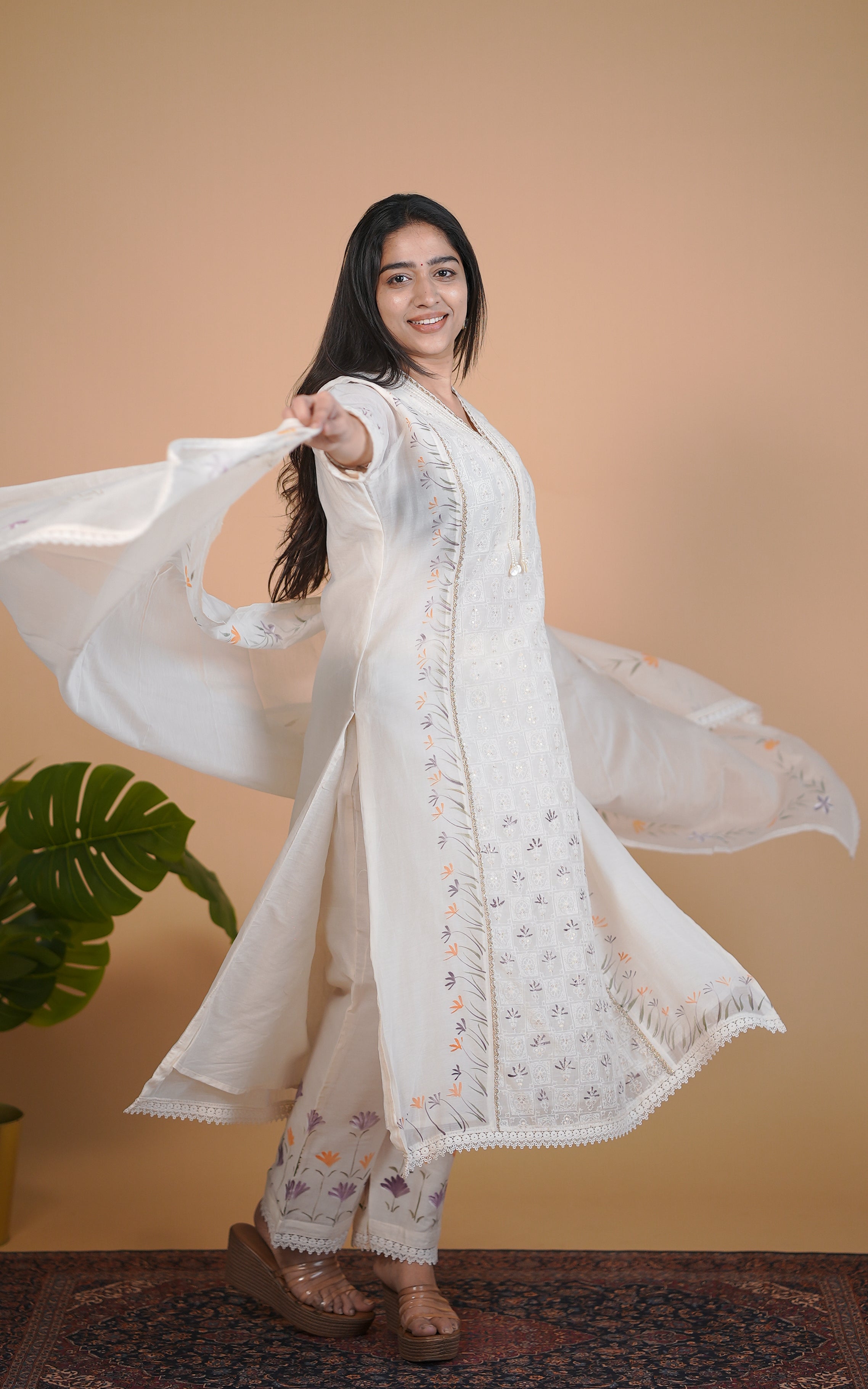 Instore – Ivory Blossom Kurti Pant Dupatta Set for Women – Chanderi Silk – Festive Ethnic Wear