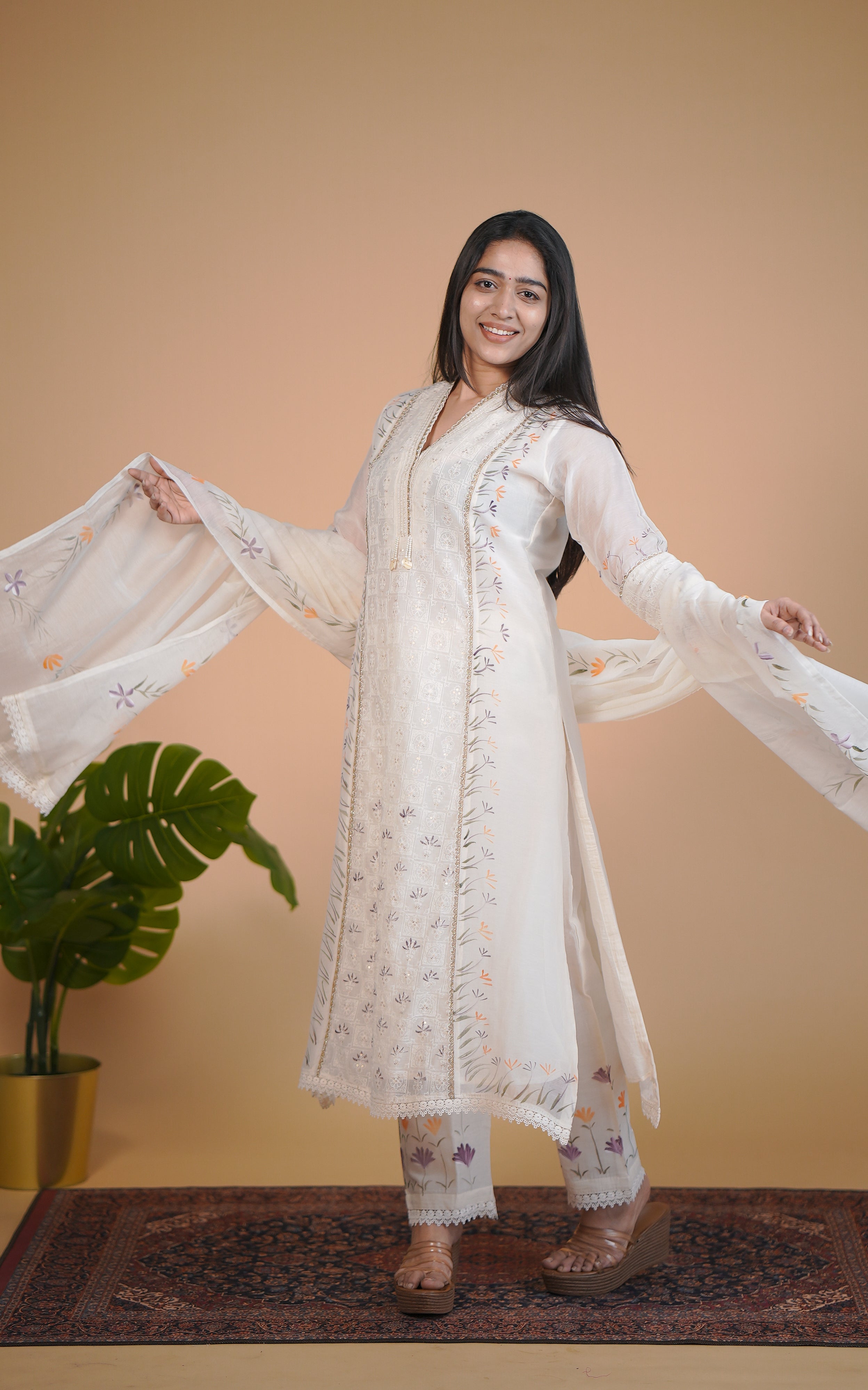 Instore – Ivory Blossom Kurti Pant Dupatta Set for Women – Chanderi Silk – Festive Ethnic Wear