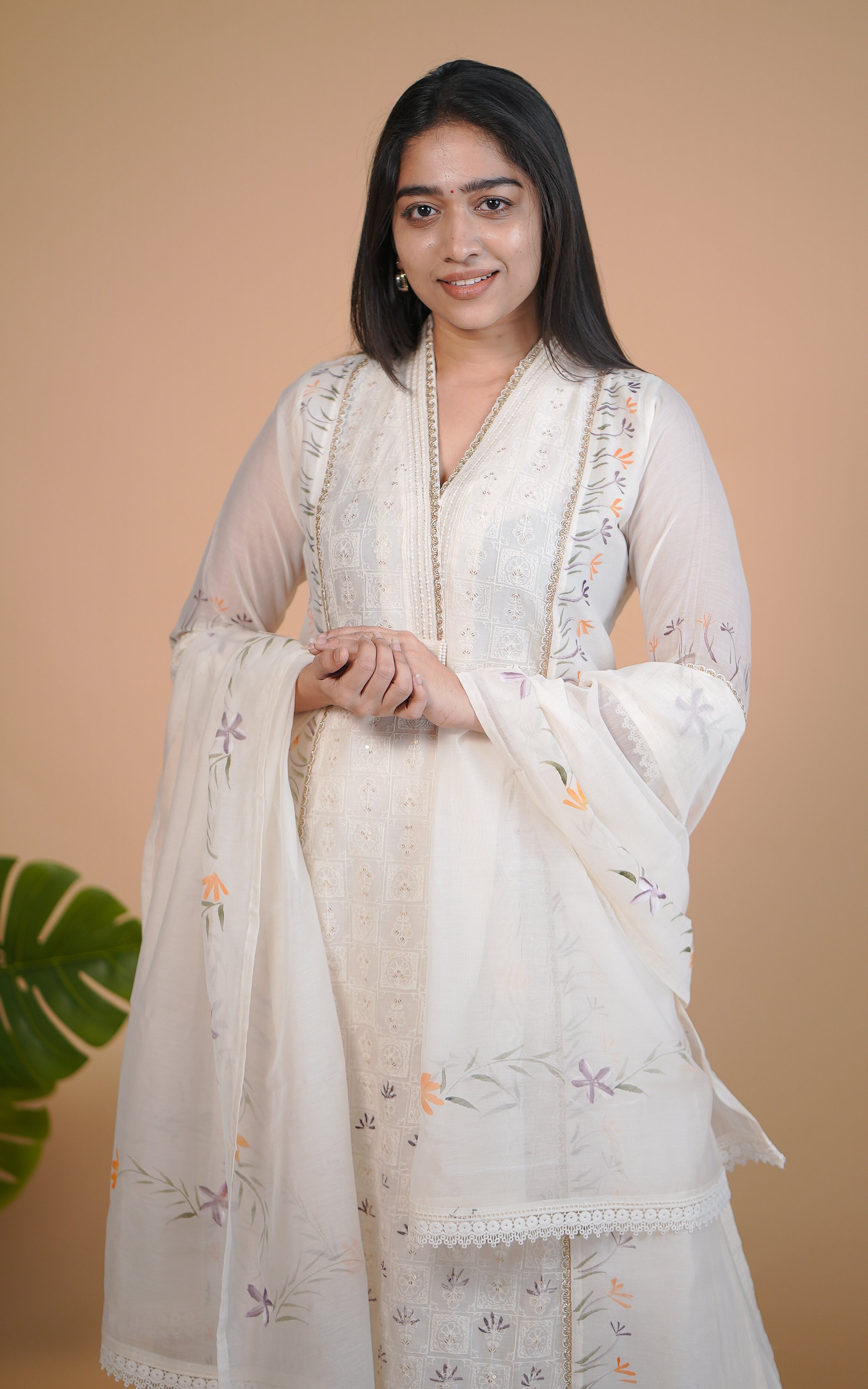 Instore – Ivory Blossom Kurti Pant Dupatta Set for Women – Chanderi Silk – Festive Ethnic Wear