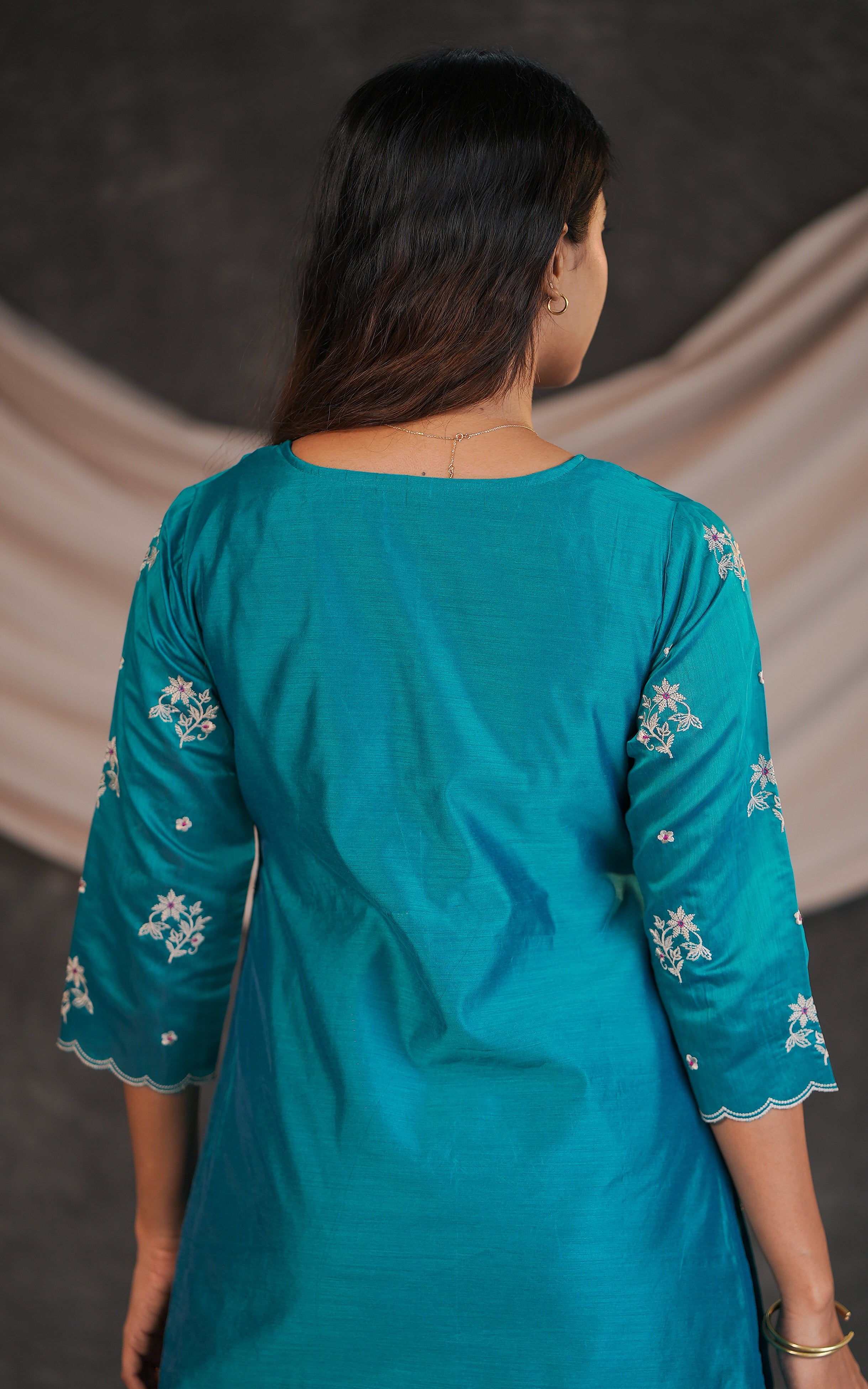 Malarvanam (Kurti+Pant+Dupatta)