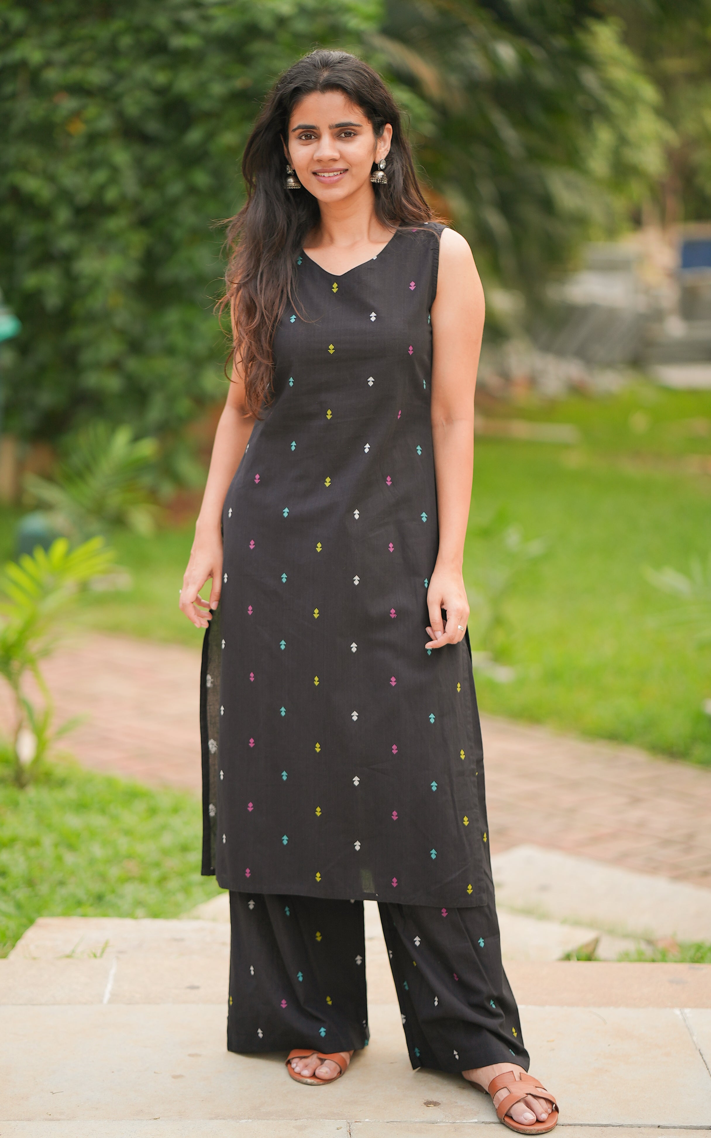 Kanisha (Kurti+Pant)