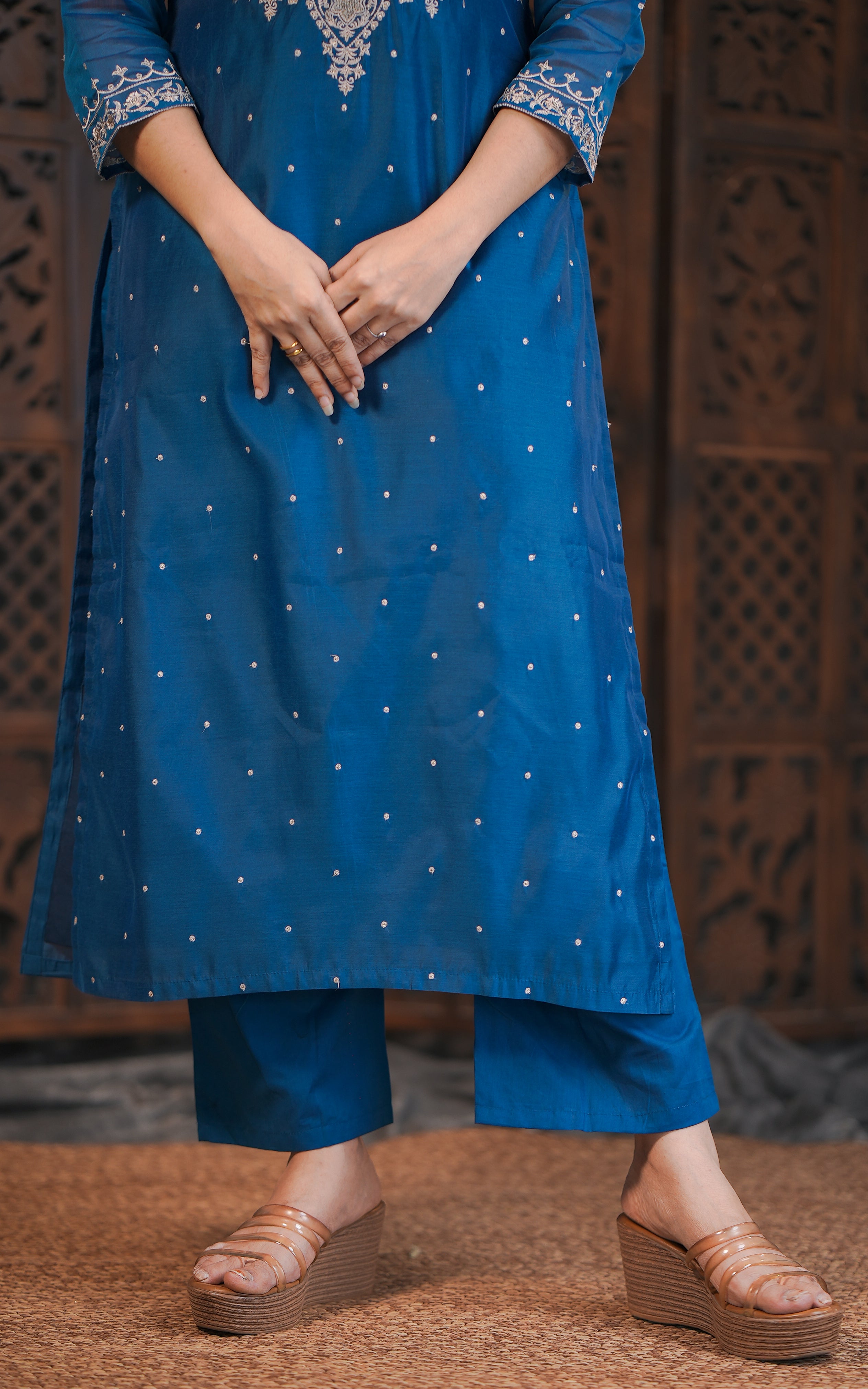 Neelavanam (Kurti+Pant+Dupatta)
