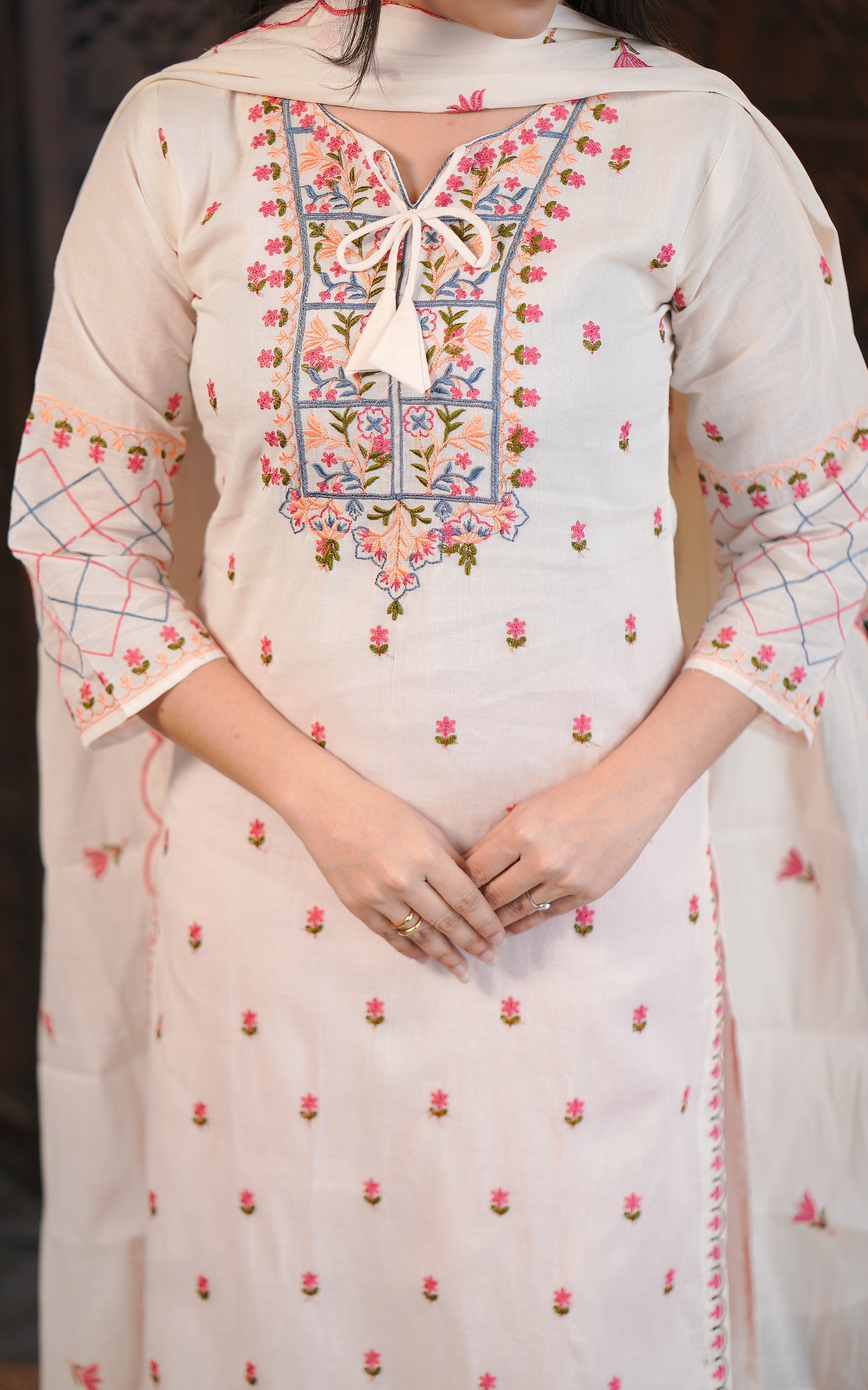 Dharmapriya (Kurti+Dupatta)