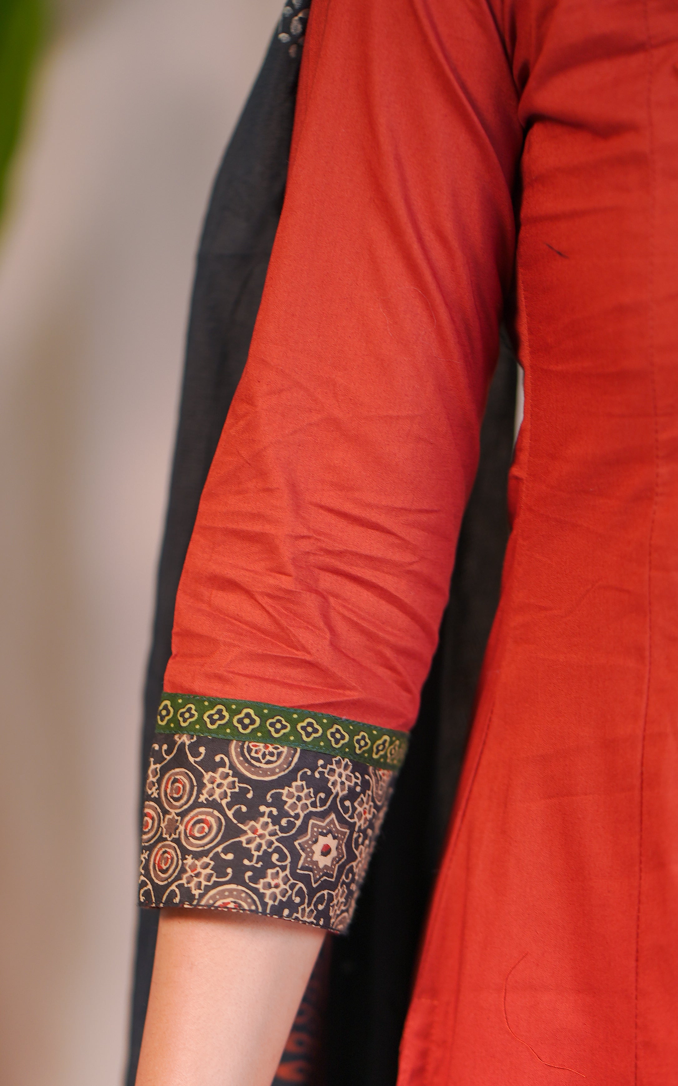 Mahisha (Kurti+Dupatta)