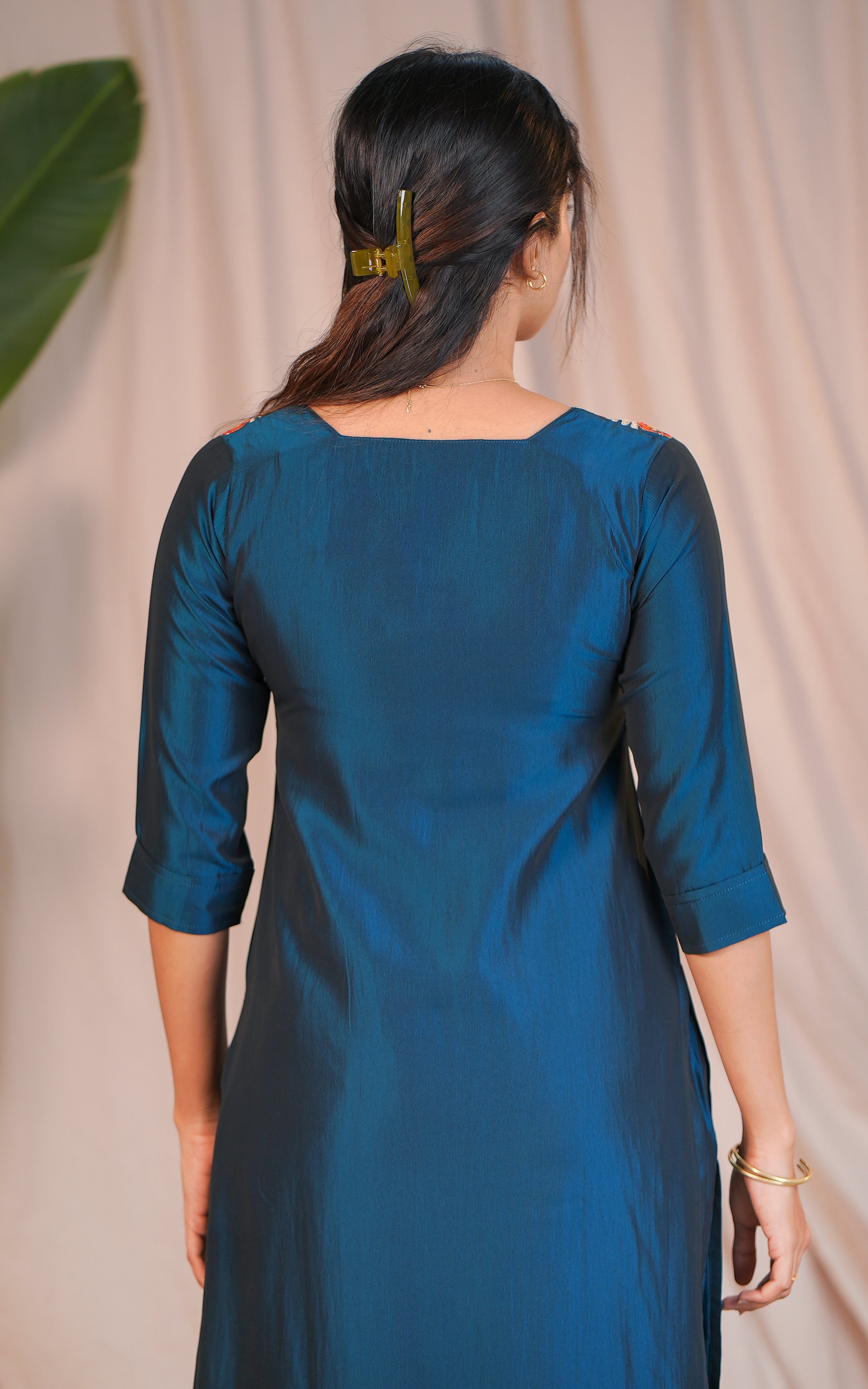 Anuvarshini (Kurti+Pant+Dupatta)