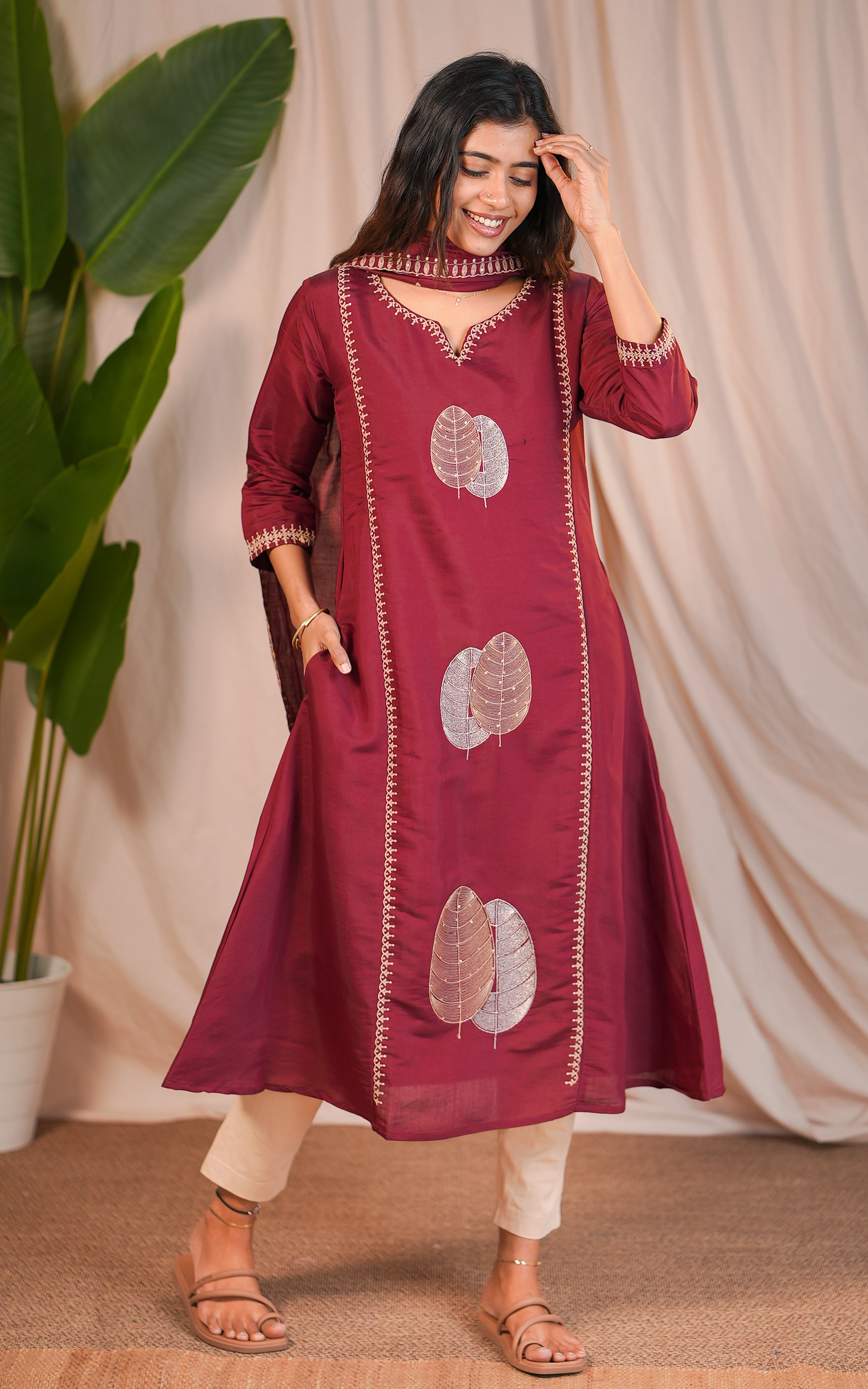 Leafora B (Kurti+Dupatta)
