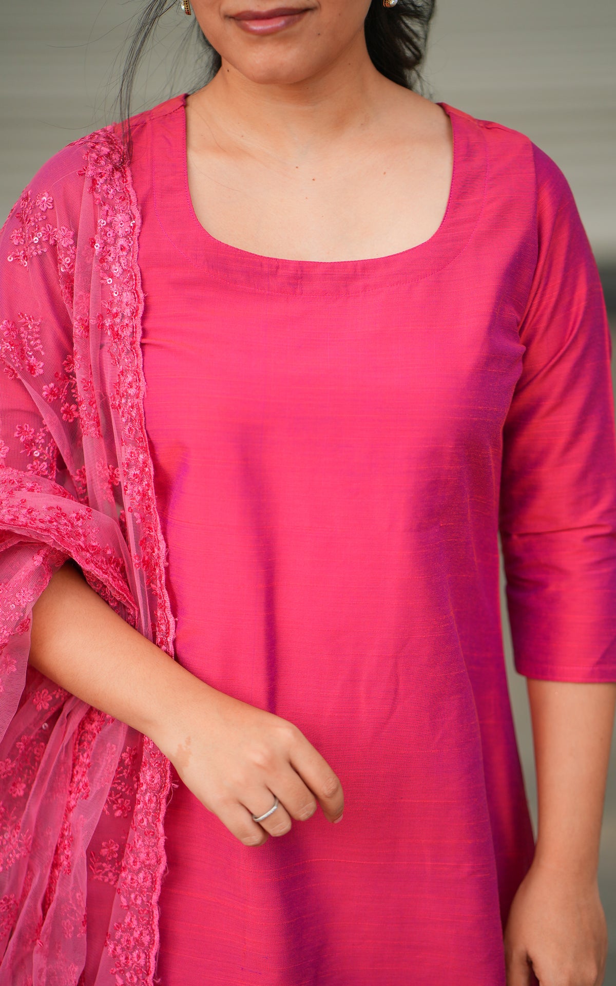 Kannukkul Nilavu Pink  (Kurti+Dupatta)
