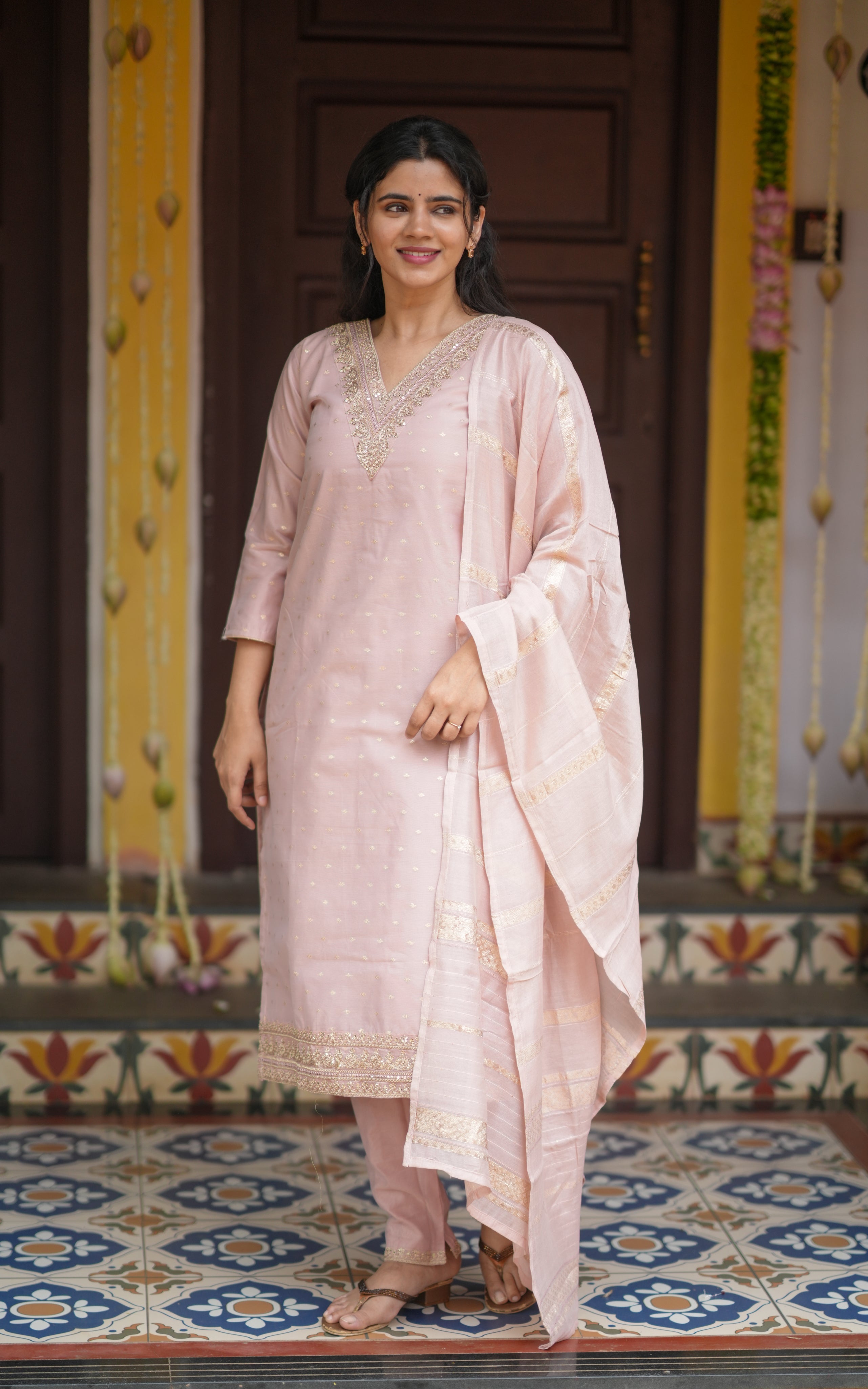 Simple ethnic wear for women