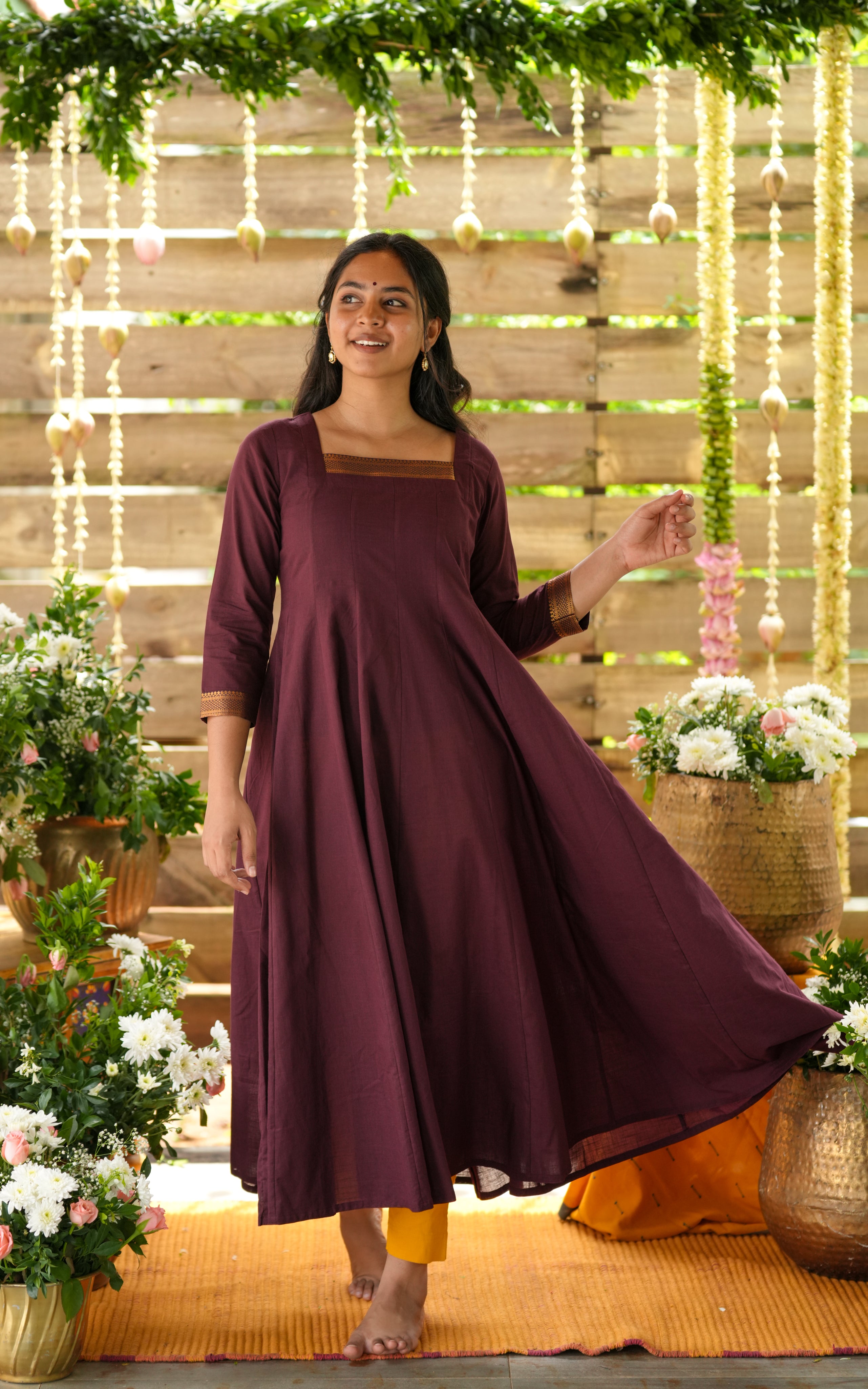 Anarkali kurti with golden zari border