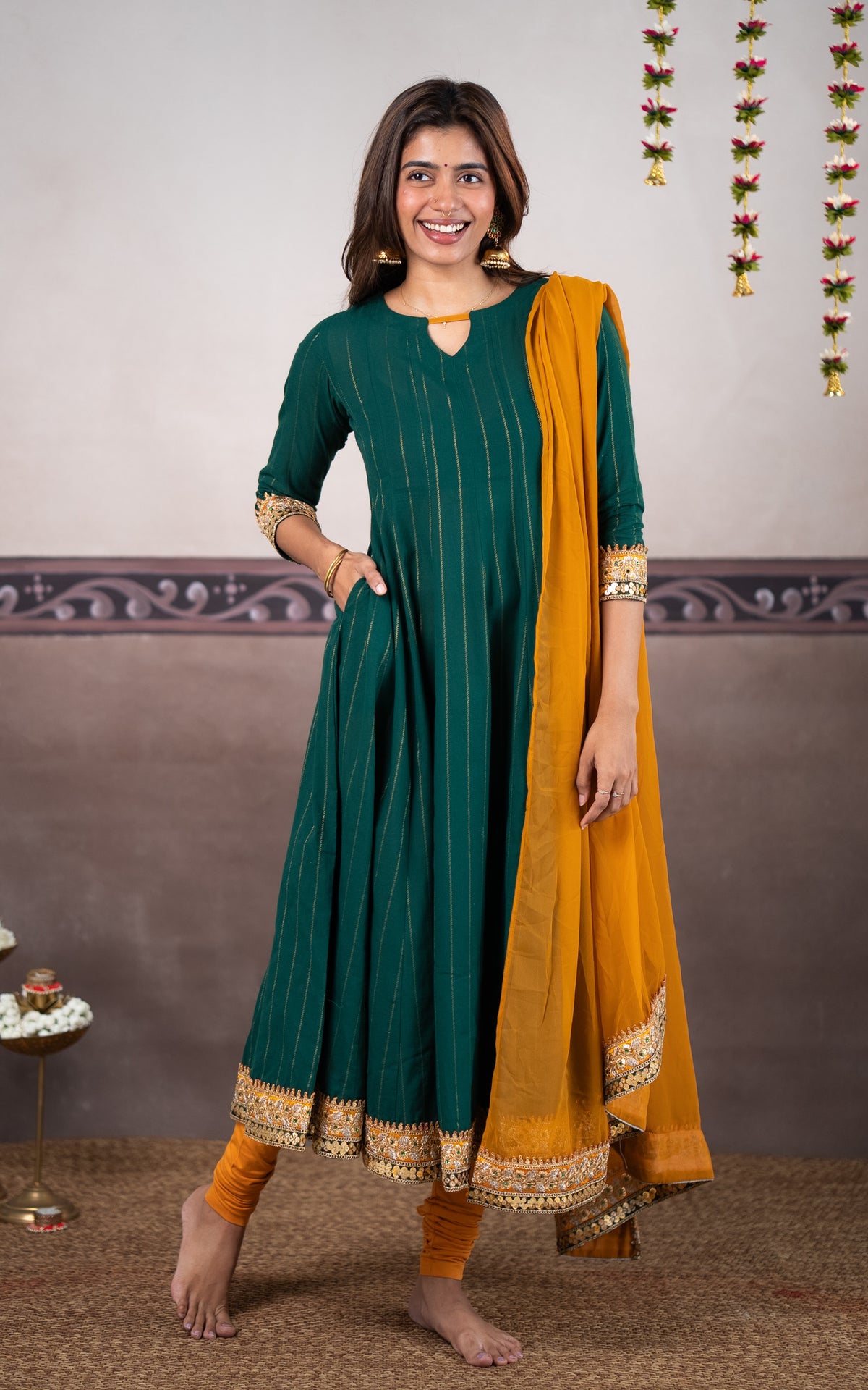 Chanda (Kurti+Dupatta)