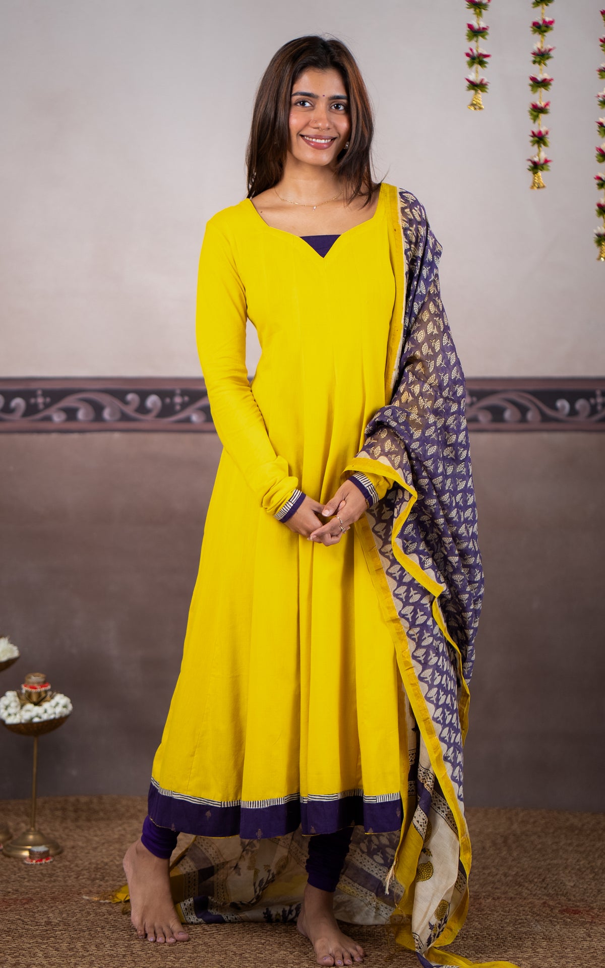 Manjal (Kurti+Dupatta)
